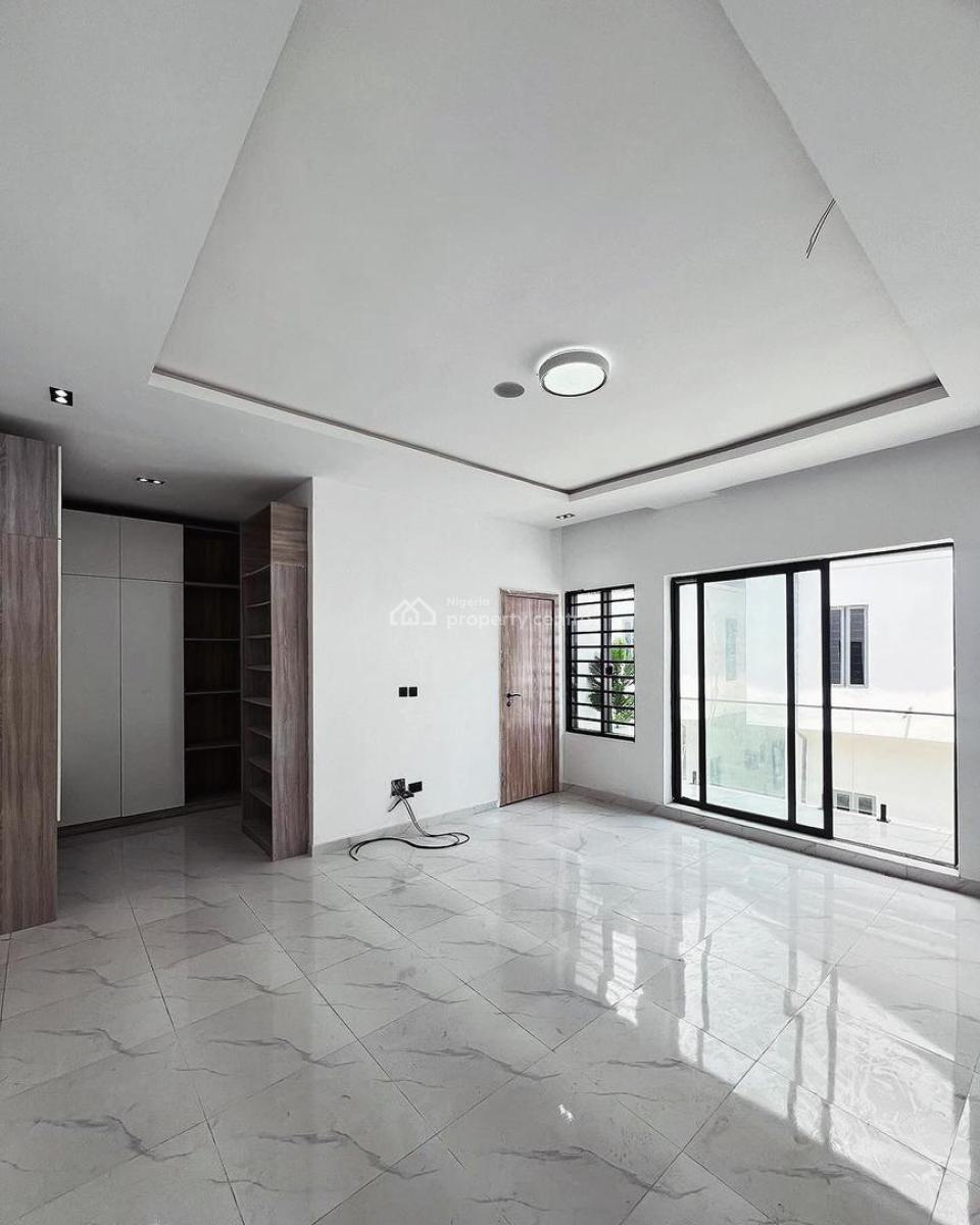 4bedroom Terrace, Ikota Villa, Lekki, Lagos, Terraced Duplex for Sale