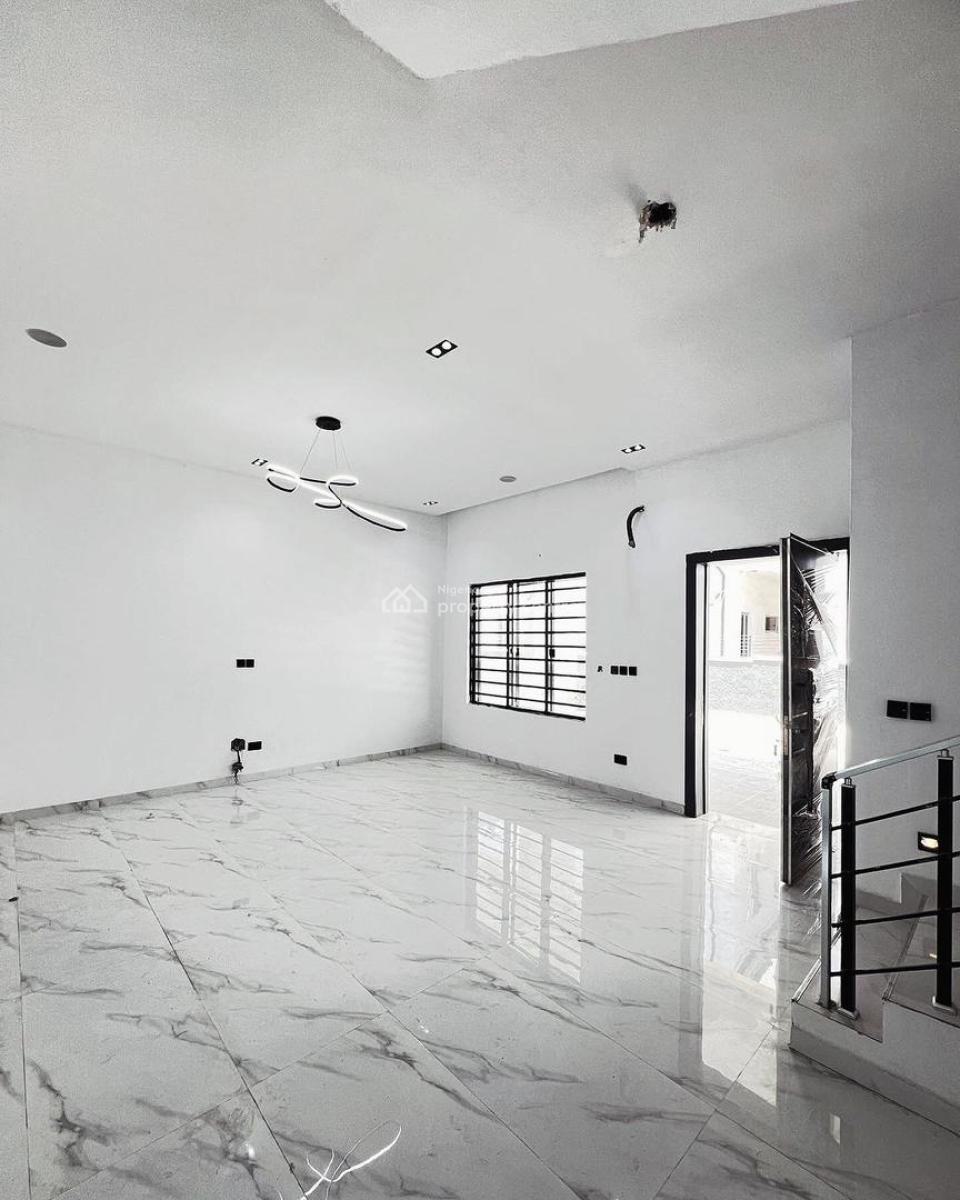 4bedroom Terrace, Ikota Villa, Lekki, Lagos, Terraced Duplex for Sale