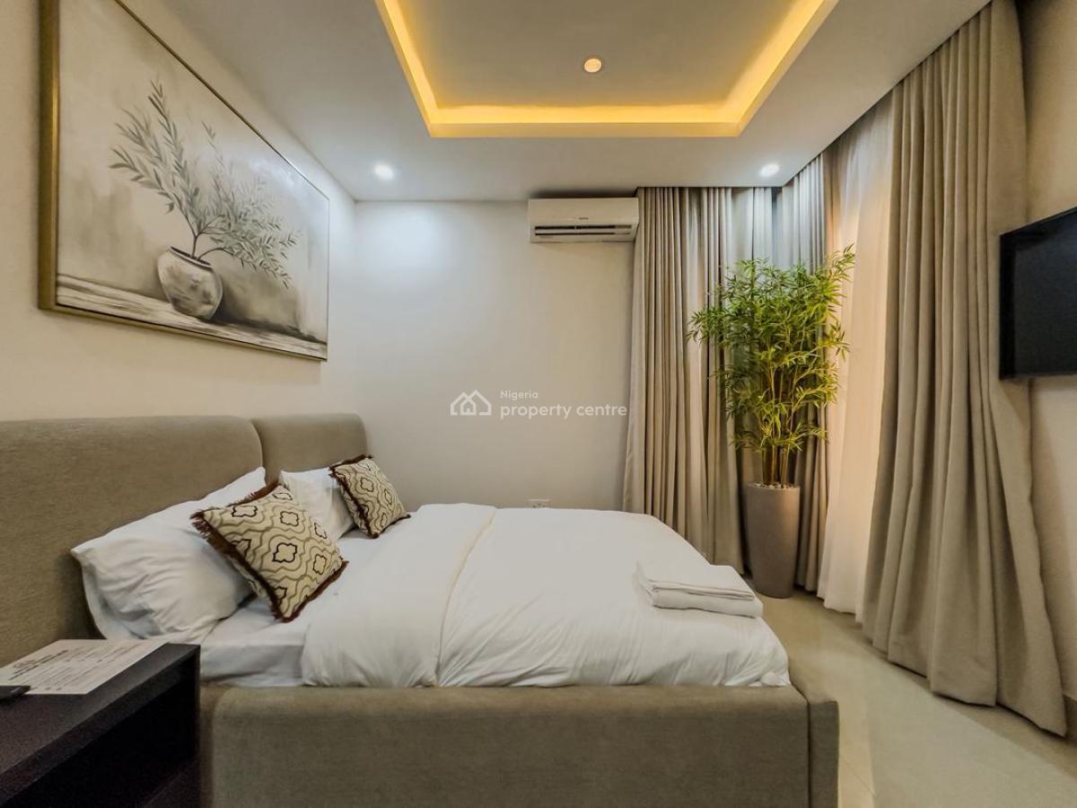 3 Bedrooms Luxurious and Spacious Apartment, Oniru, Victoria Island (vi), Lagos, Flat / Apartment Short Let