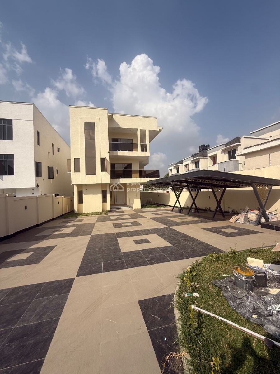 Smart and Tastefully Finished 5 Bedroom Duplex with 2 Room Bq Is Avail, Guzape Abuja, Guzape District, Abuja, Detached Duplex for Sale