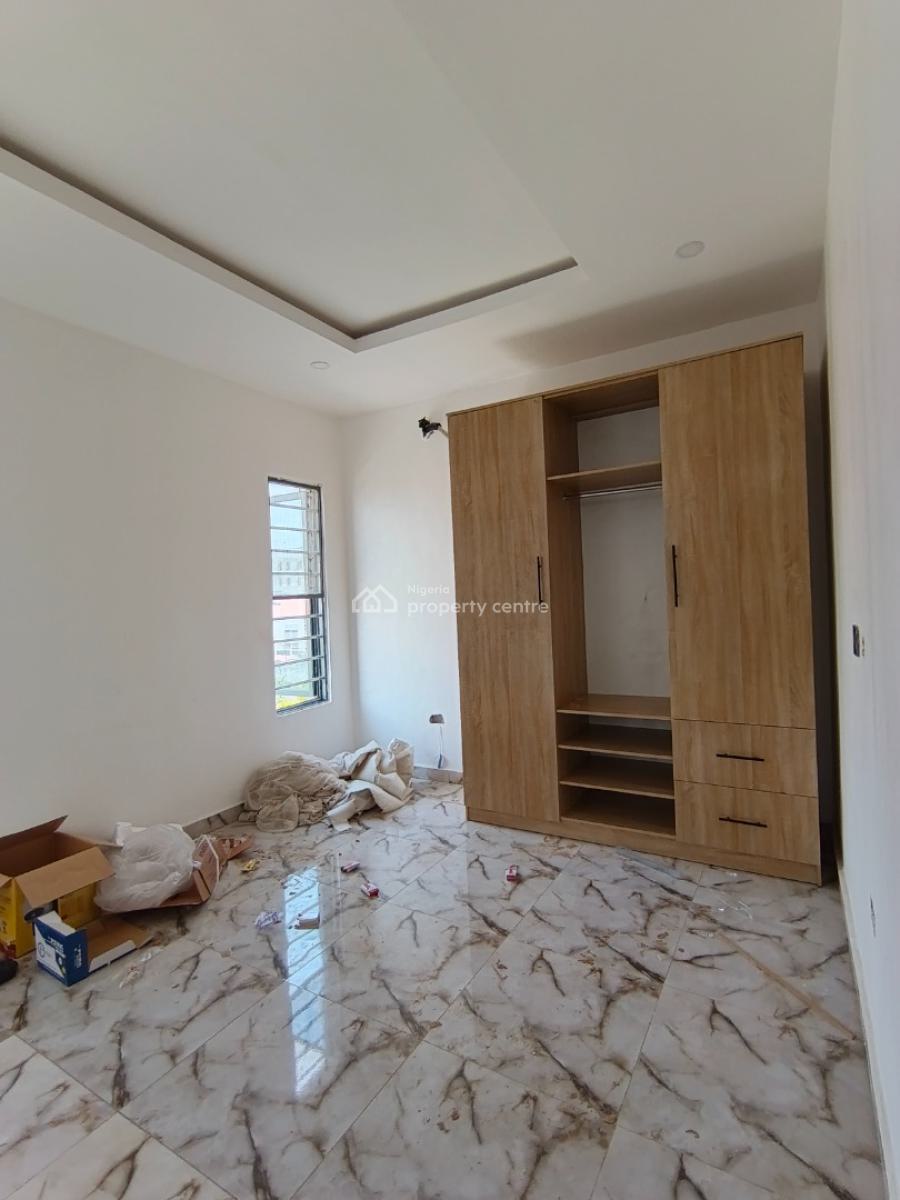 a 2 Bedroom Flat, Ologolo, Lekki, Lagos, Block of Flats for Sale