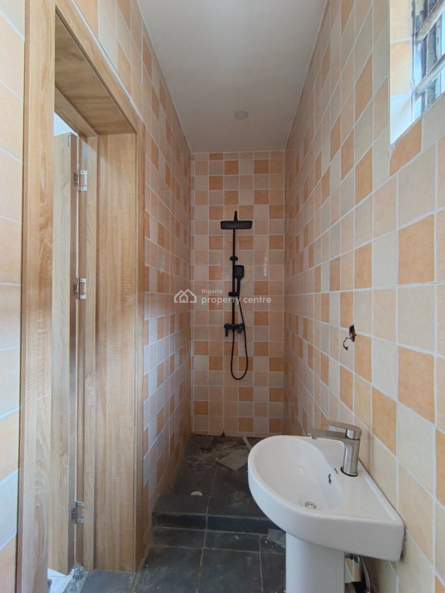 a 2 Bedroom Flat, Ologolo, Lekki, Lagos, Block of Flats for Sale