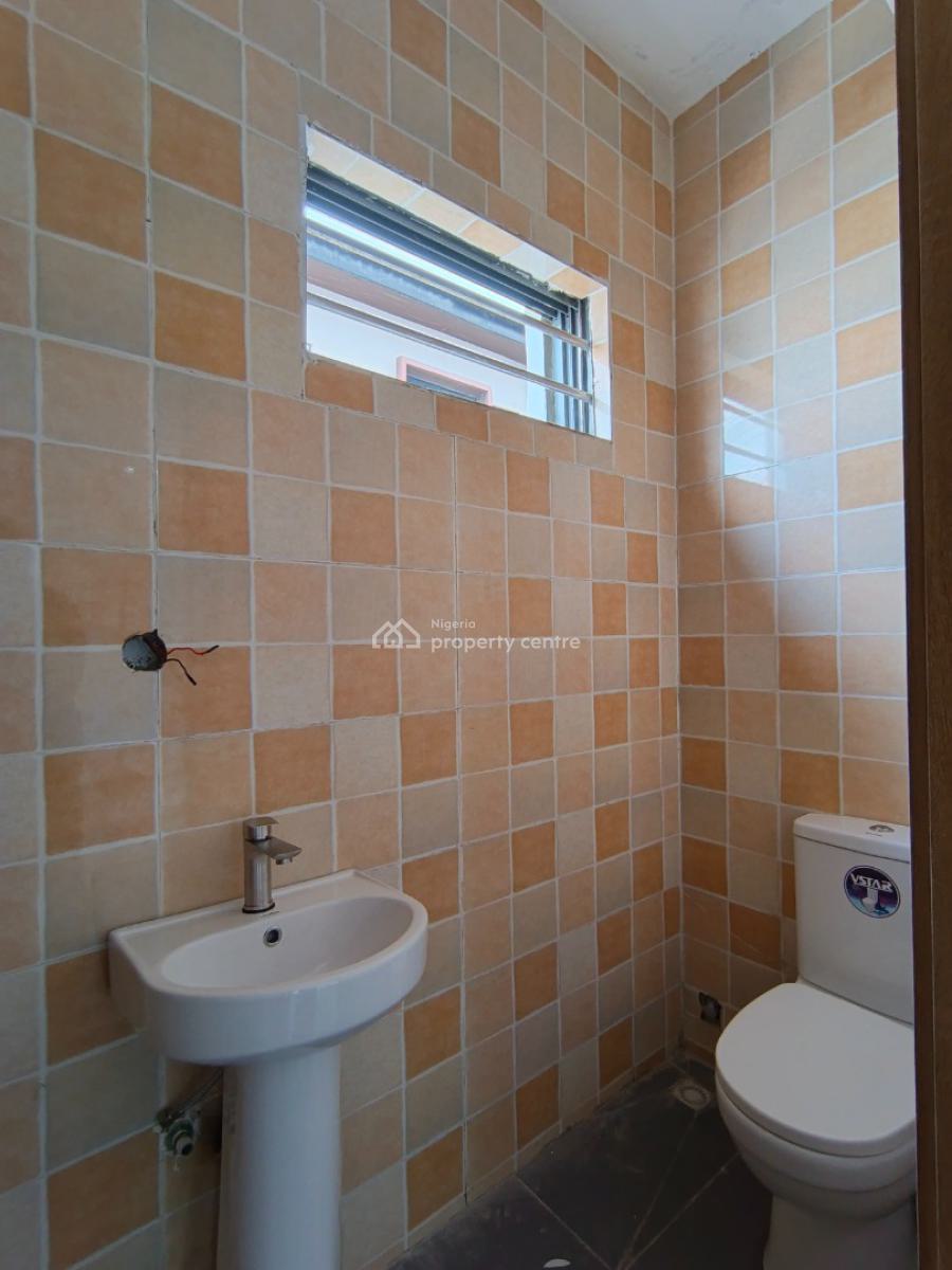 a 2 Bedroom Flat, Ologolo, Lekki, Lagos, Block of Flats for Sale