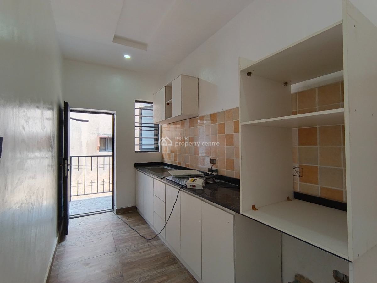 a 2 Bedroom Flat, Ologolo, Lekki, Lagos, Block of Flats for Sale