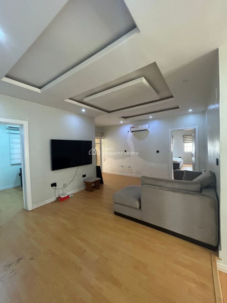 Well Maintained 4-bedroom Maisonette, Platinum Way Lekki, Lekki, Lagos, Flat / Apartment for Sale