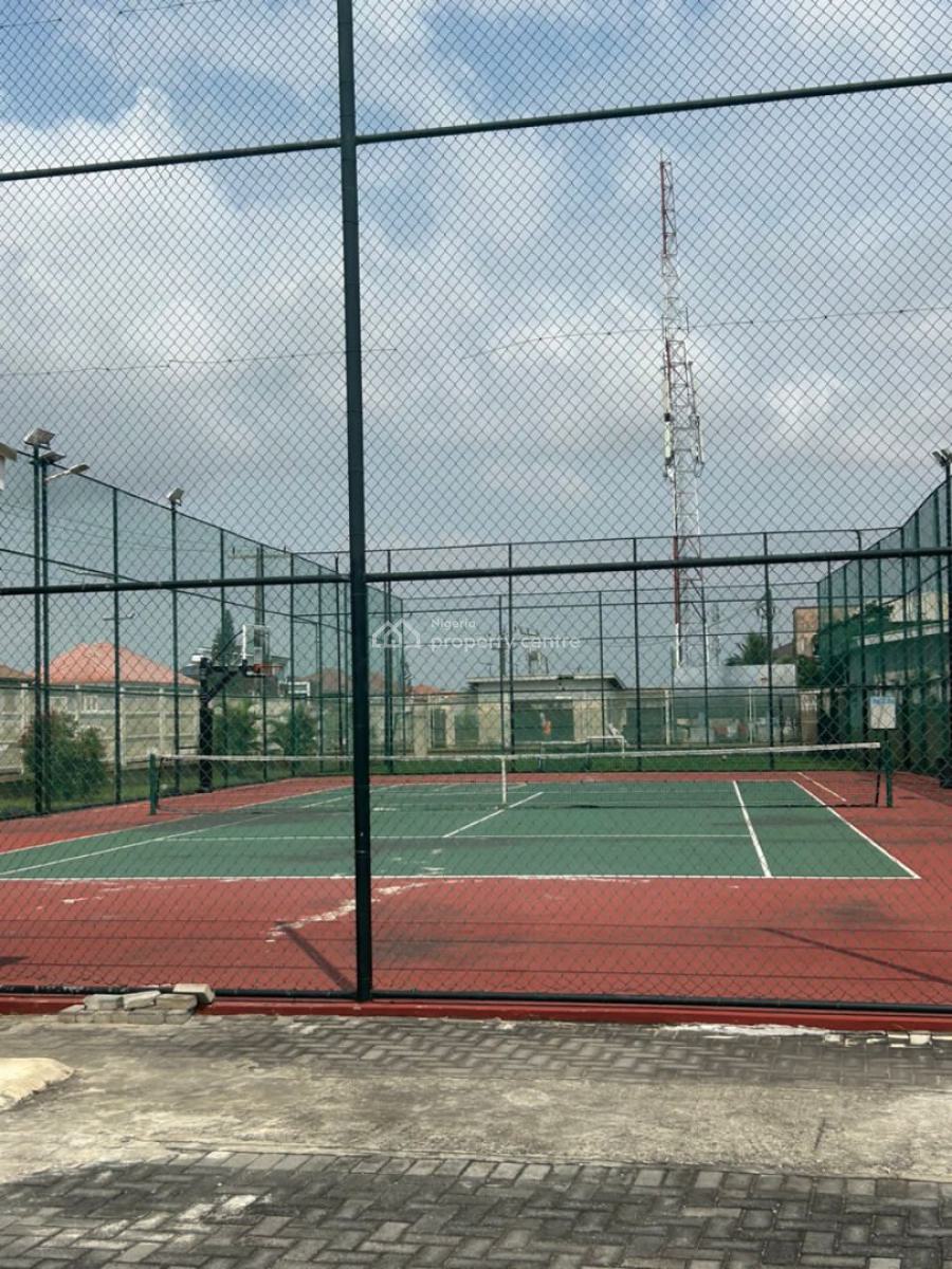 Well Maintained 4-bedroom Maisonette, Platinum Way Lekki, Lekki, Lagos, Flat / Apartment for Sale