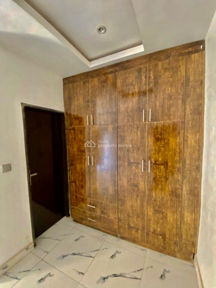 Very Massive and Newly Built Two (2) Bedroom Apartment, By Aquamarine Estate, Apo, Abuja, Flat / Apartment for Rent