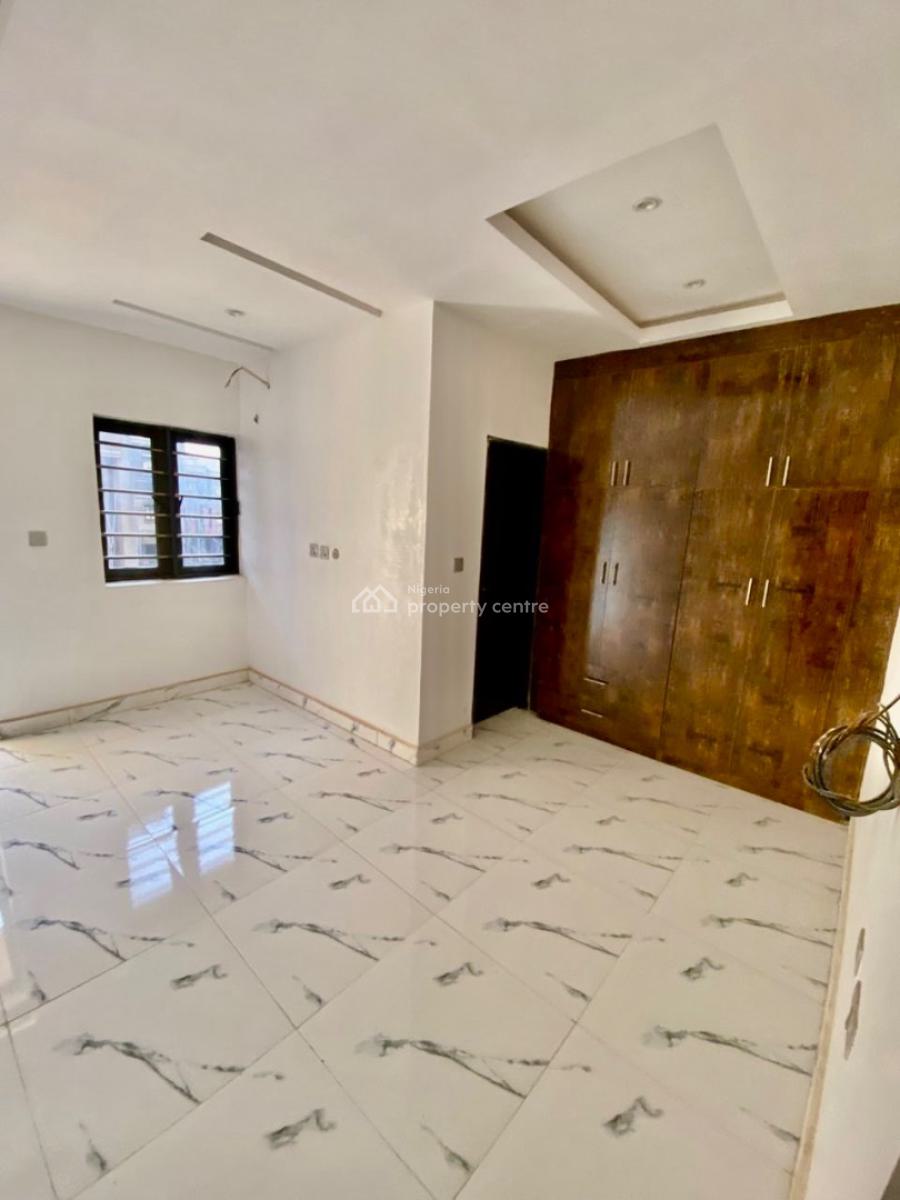 Very Massive and Newly Built Two (2) Bedroom Apartment, By Aquamarine Estate, Apo, Abuja, Flat / Apartment for Rent