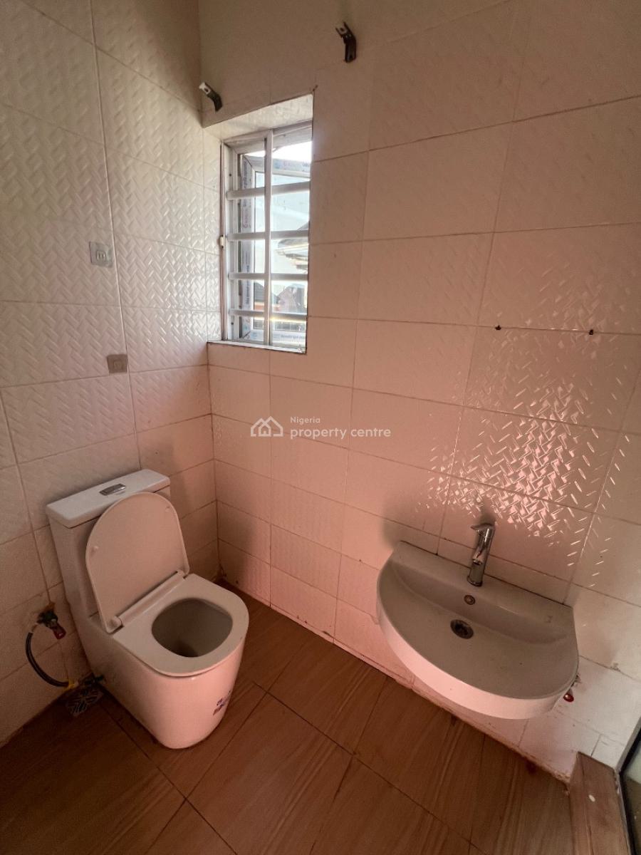 Super-massive Studio Apartment in a Secure Court Inside Osapa London, Osapa London Estate, Osapa, Lekki, Lagos, Self Contain (single Rooms) for Rent