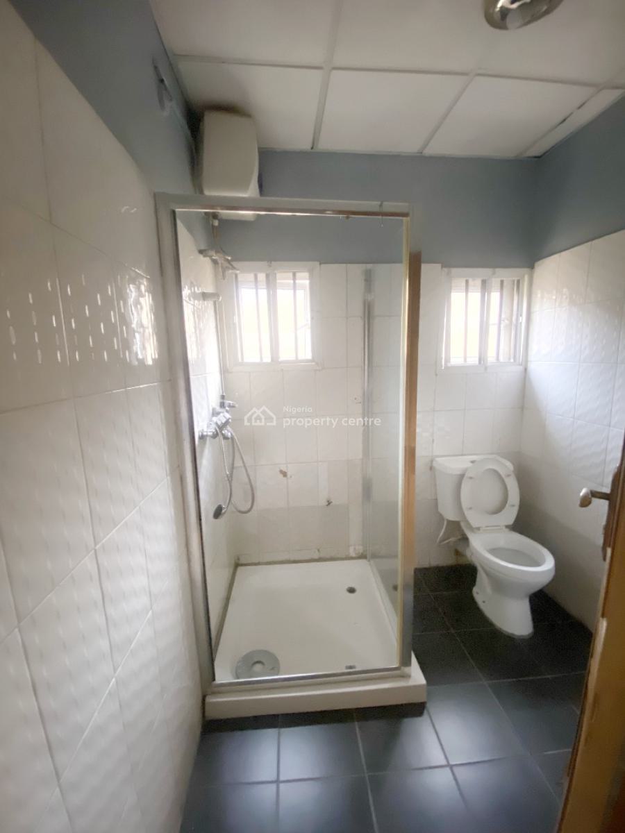 a Well Maintained Spacious 4 Bedroom Detached Duplex, Omole Phase 2, Ikeja, Lagos, Detached Duplex for Rent