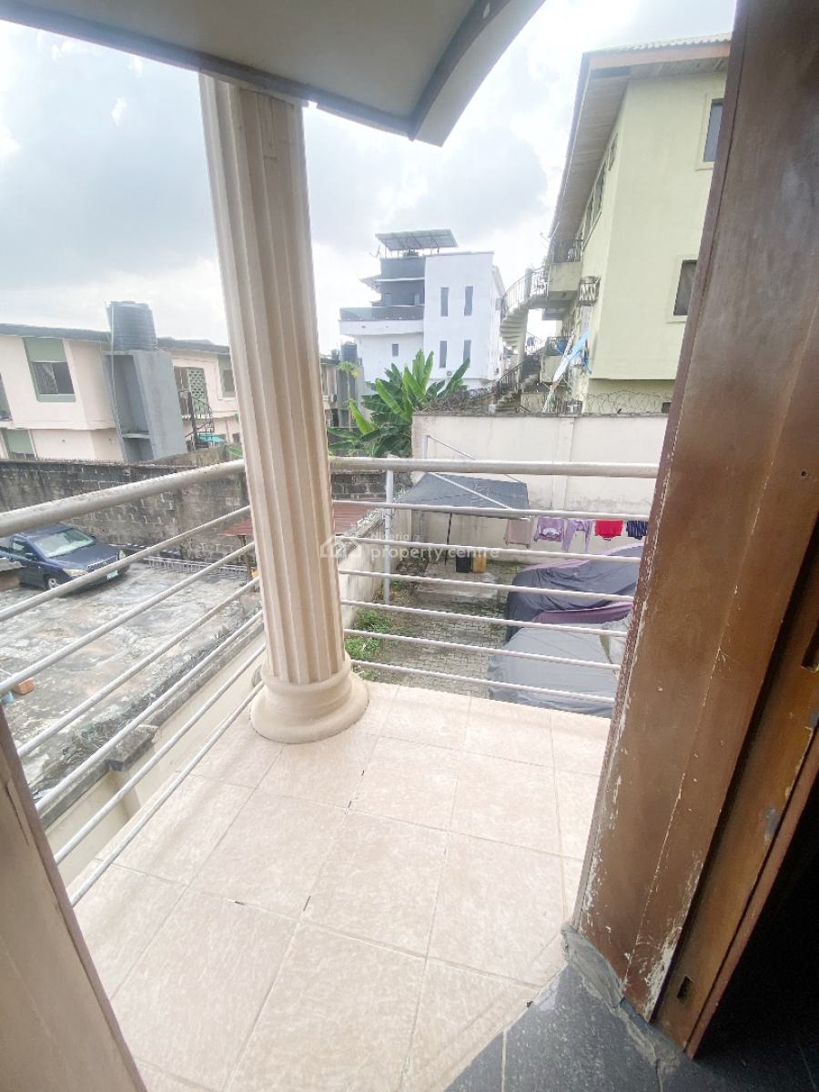 a Well Maintained Spacious 4 Bedroom Detached Duplex, Omole Phase 2, Ikeja, Lagos, Detached Duplex for Rent