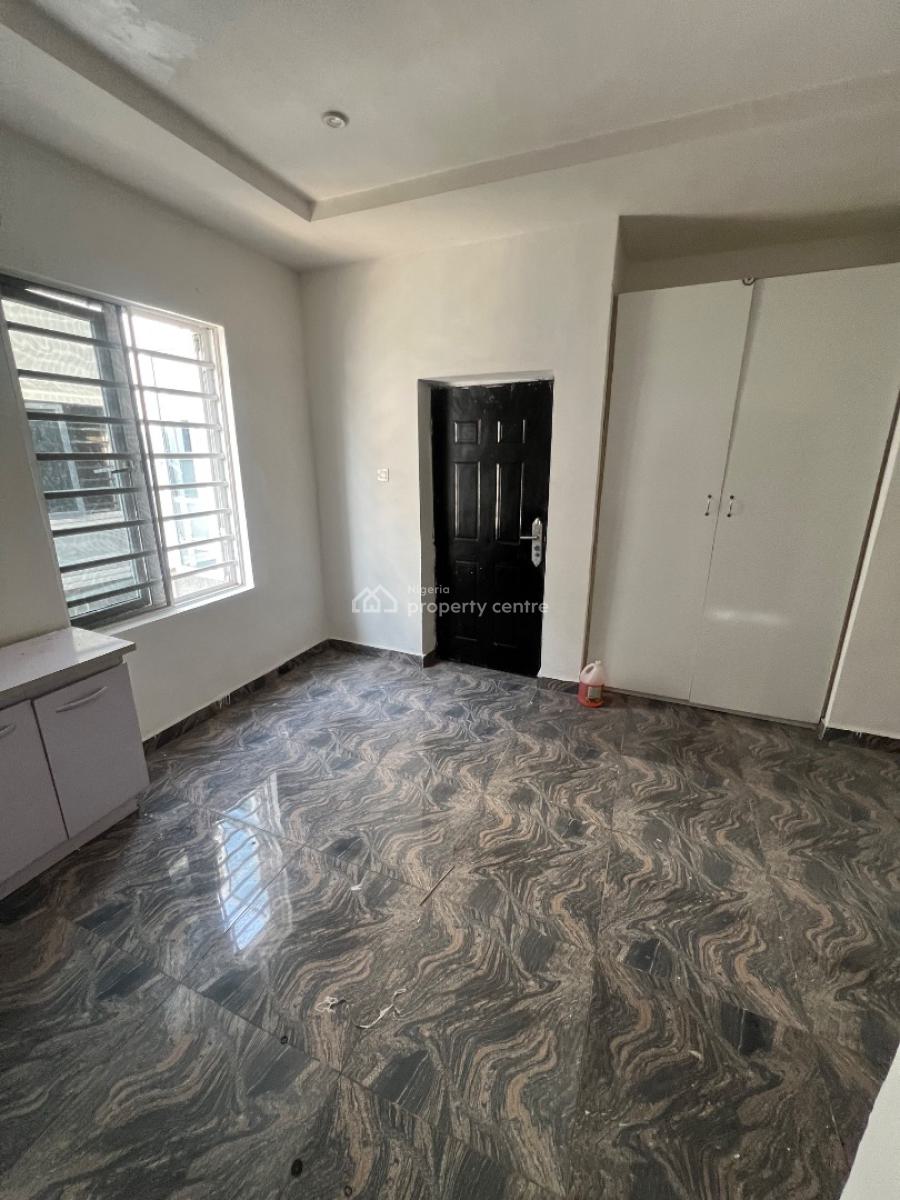 Spacious Miniflat in a Very Secure Court Inside Osapa London Estate, Osapa London Estate, Osapa, Lekki, Lagos, Mini Flat (room and Parlour) for Rent