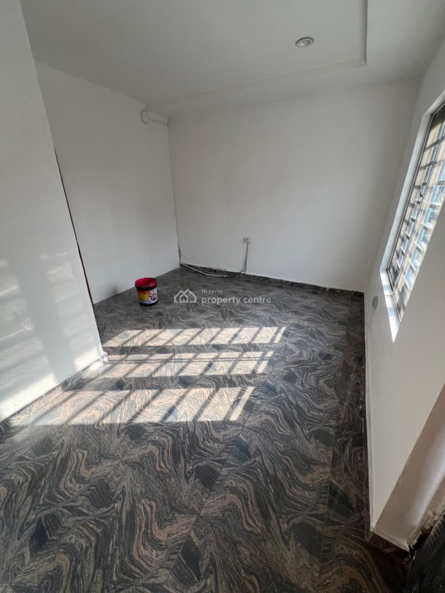 Spacious Miniflat in a Very Secure Court Inside Osapa London Estate, Osapa London Estate, Osapa, Lekki, Lagos, Mini Flat (room and Parlour) for Rent