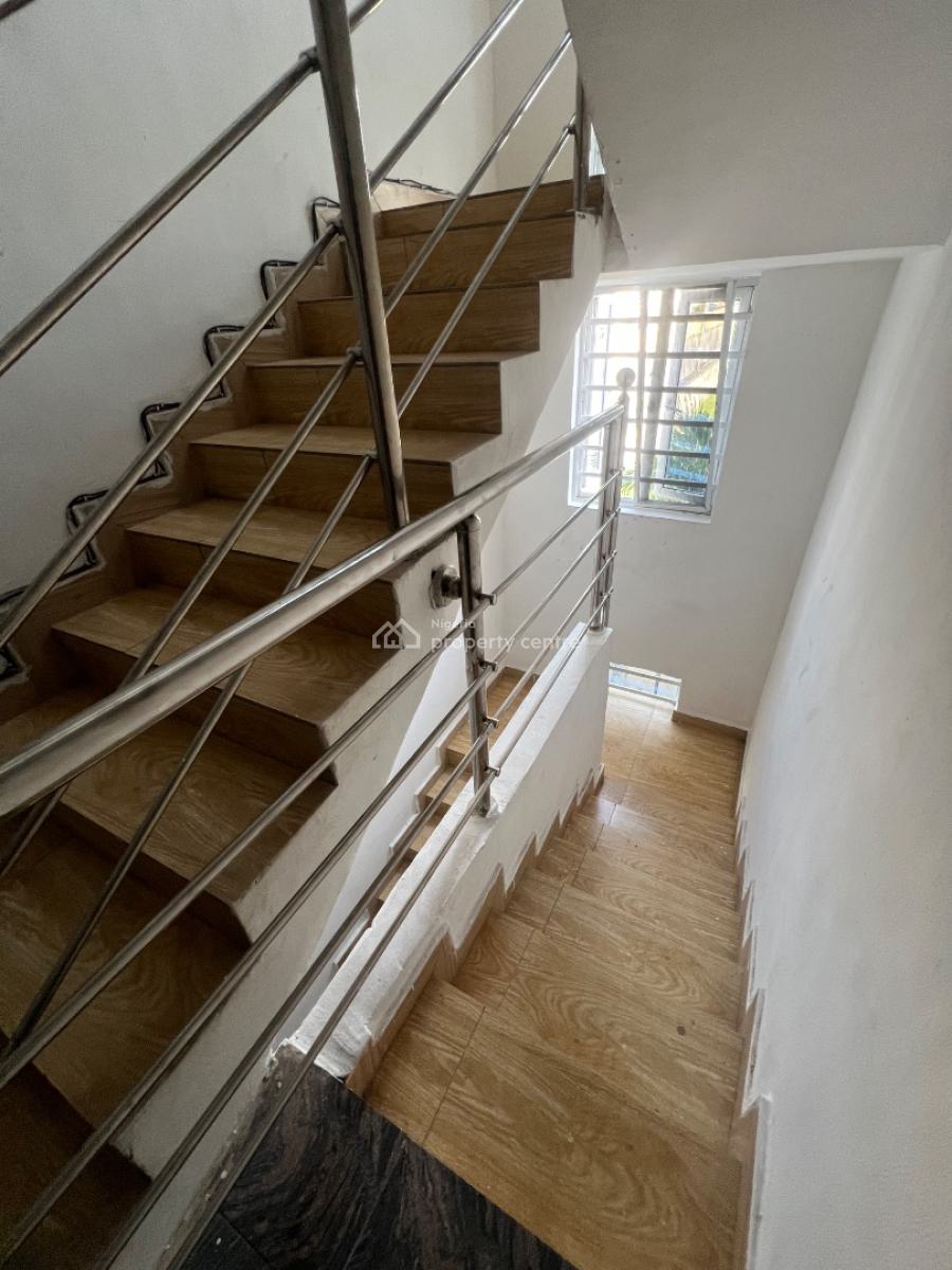 Spacious Miniflat in a Very Secure Court Inside Osapa London Estate, Osapa London Estate, Osapa, Lekki, Lagos, Mini Flat (room and Parlour) for Rent