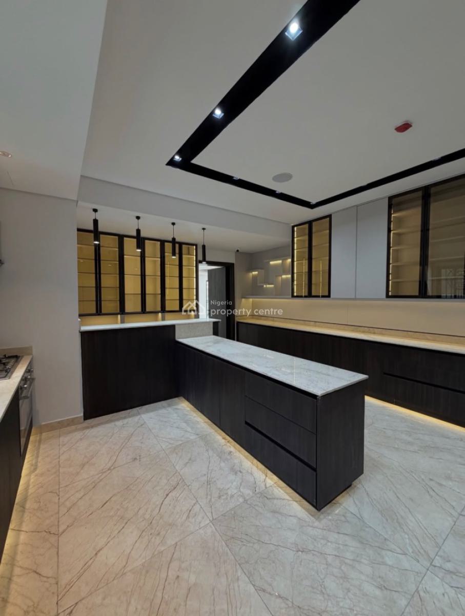 Breathtaking 7 Bedrooms Maisonette., Maitama District, Abuja, Detached Duplex for Sale