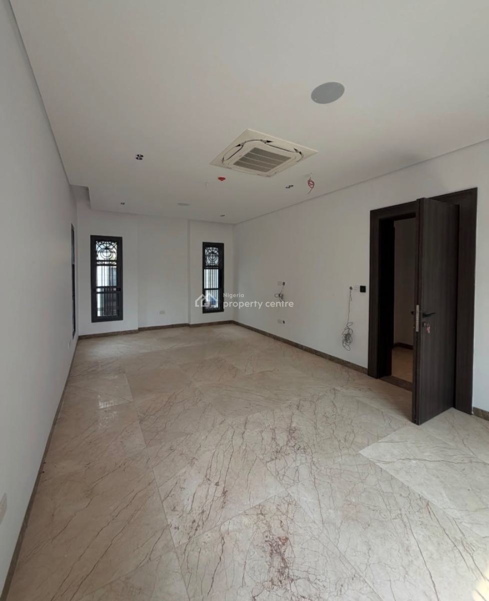 Breathtaking 7 Bedrooms Maisonette., Maitama District, Abuja, Detached Duplex for Sale