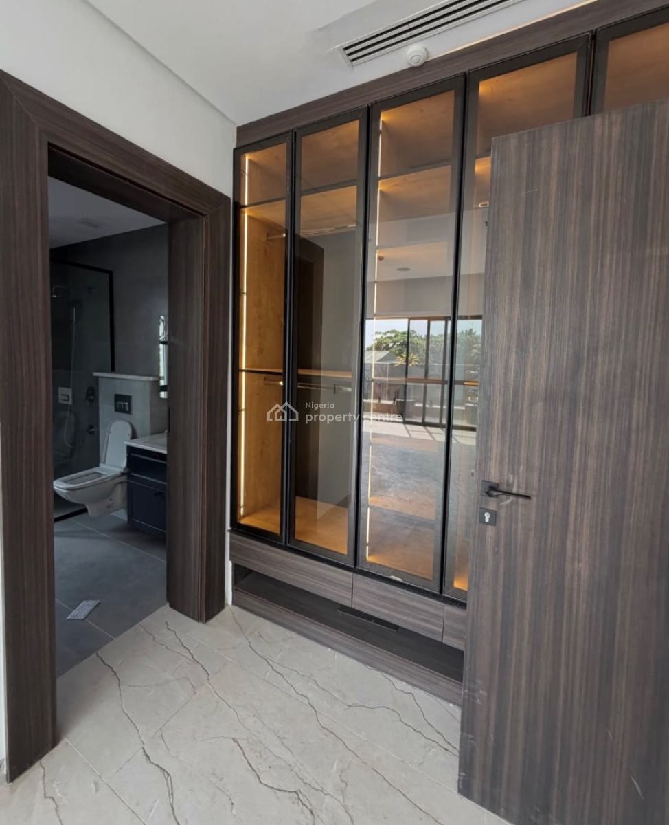 Breathtaking 7 Bedrooms Maisonette., Maitama District, Abuja, Detached Duplex for Sale