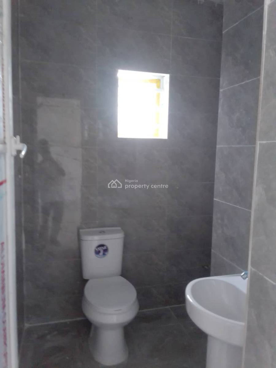 Brand New 2 Bedroom Flat Nicely Finished, Atlantic Estate, Lekki Phase 2, Lekki, Lagos, Flat / Apartment for Rent