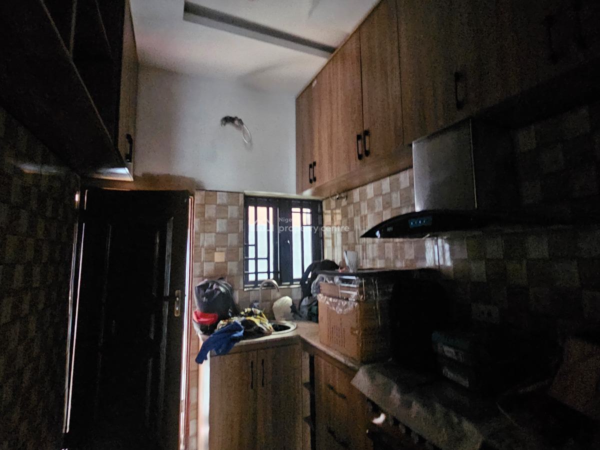 Brand New 2 Bedroom Flat in a Gated Close, Babs Animashaun Road, Surulere, Lagos, Flat / Apartment for Sale