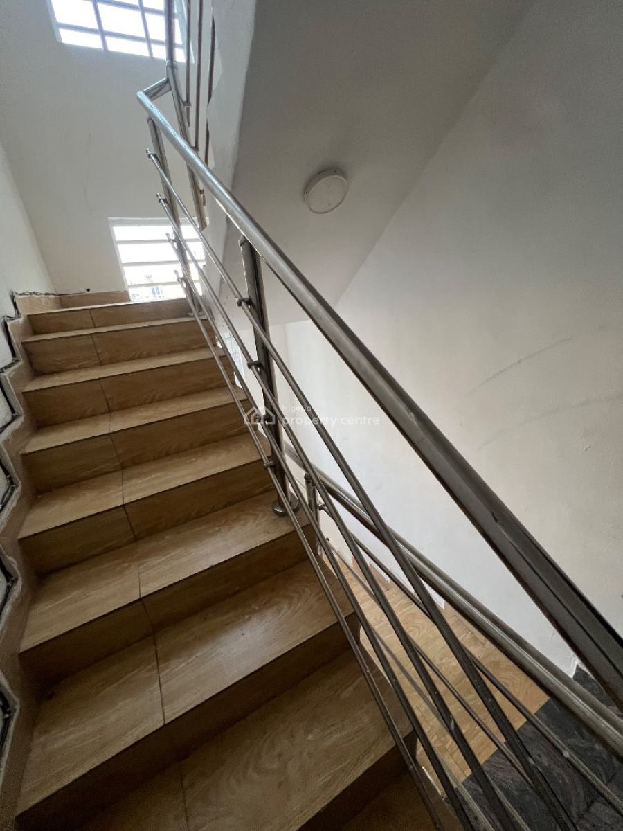 Spacious Studio Apartment in a Very Secure Court Inside Osapa London, Osapa London Estate, Osapa, Lekki, Lagos, Self Contain (single Rooms) for Rent