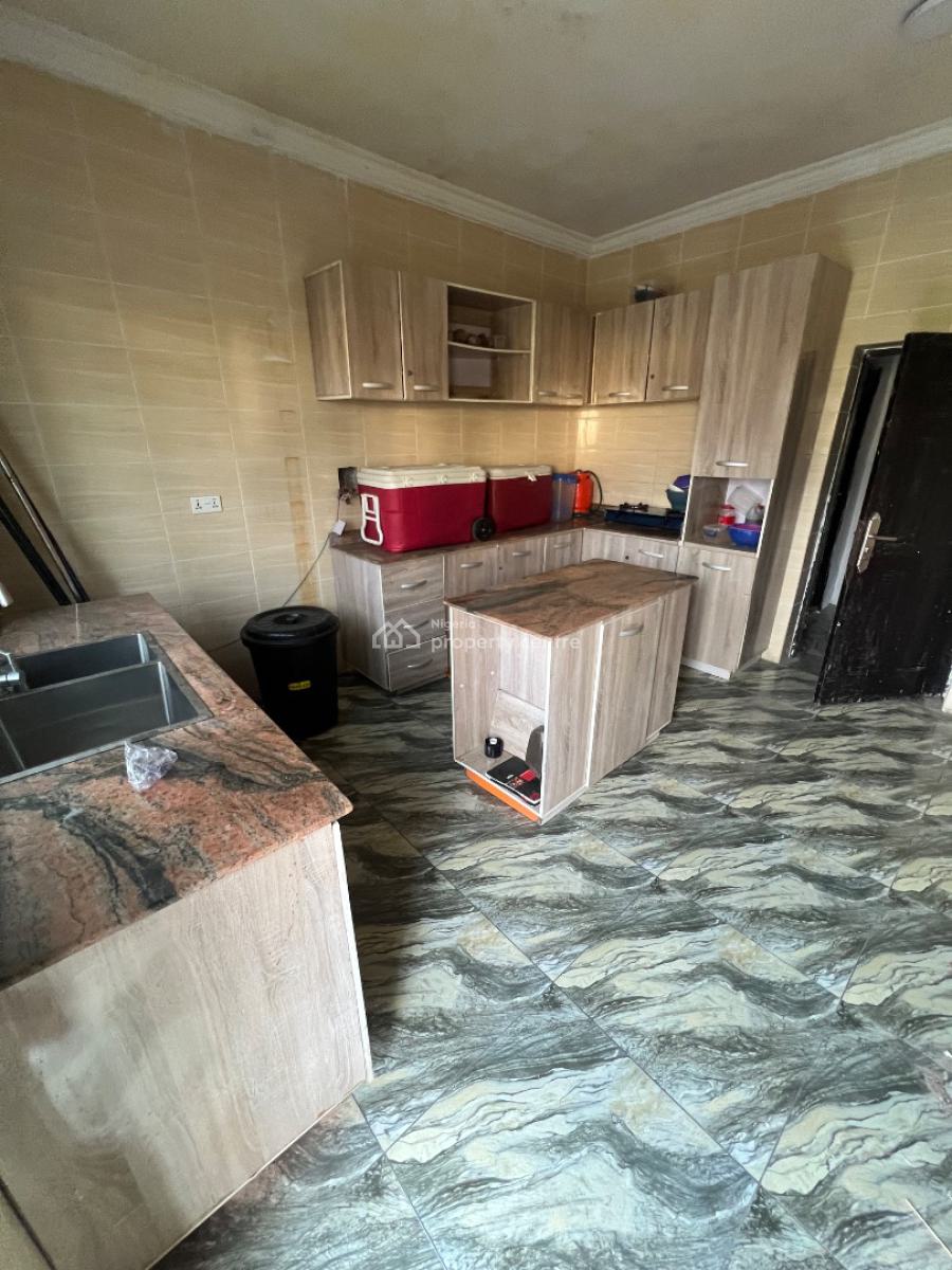 Spacious Studio Apartment in a Very Secure Court Inside Osapa London, Osapa London Estate, Osapa, Lekki, Lagos, Self Contain (single Rooms) for Rent