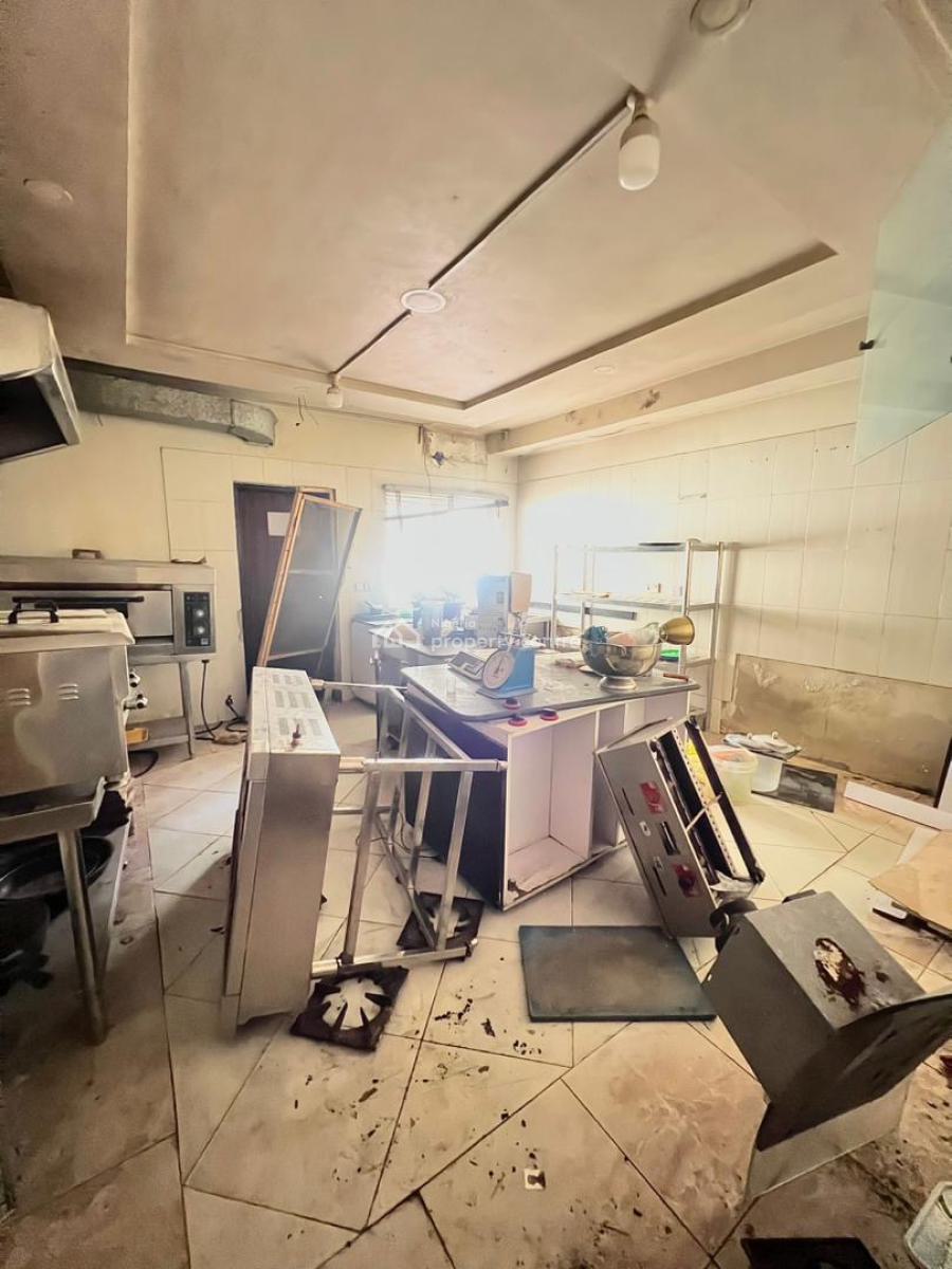 4 Bedroom Terraces ( 3units) + Bq, Oniru, Victoria Island (vi), Lagos, Flat / Apartment for Rent