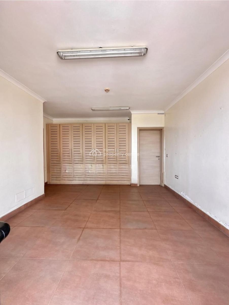 Luxury 3 Bedroom Flat with Bq and Children Play Area, Old Ikoyi, Ikoyi, Lagos, Flat / Apartment for Rent