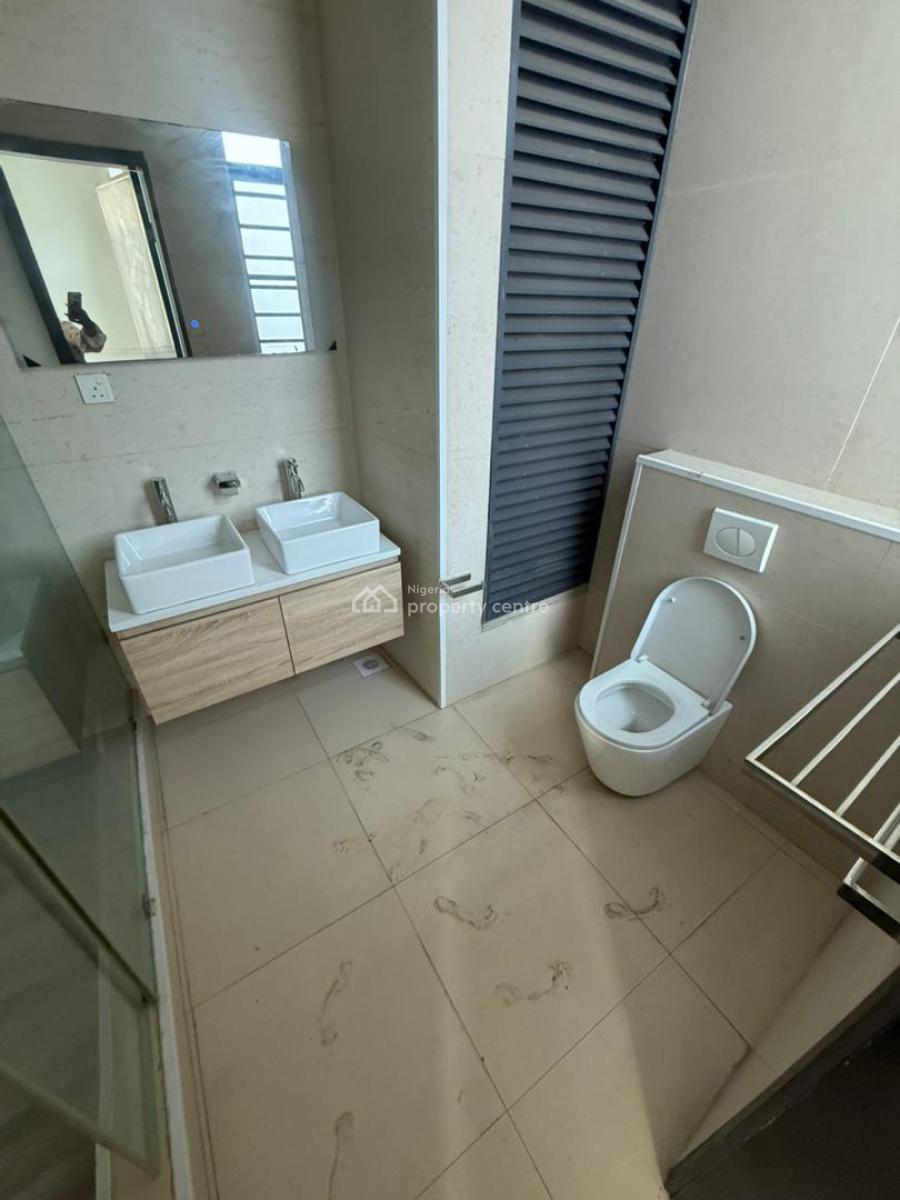 Massive 4-bedroom Penthouse Apartment with Bq, Old Ikoyi, Ikoyi, Lagos, Flat / Apartment for Rent