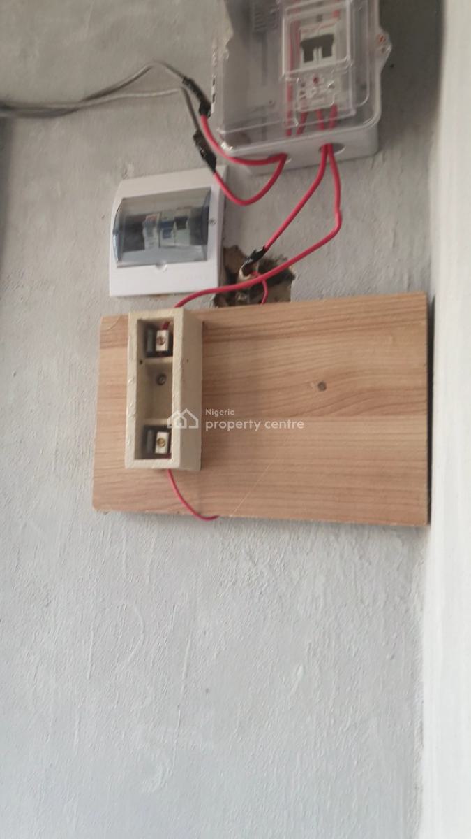 Newly Built Virgin 1 Bedroom, Piwoyi, Behind Shoprite, Airport Road, Lugbe, Lugbe District, Abuja, Flat / Apartment for Rent