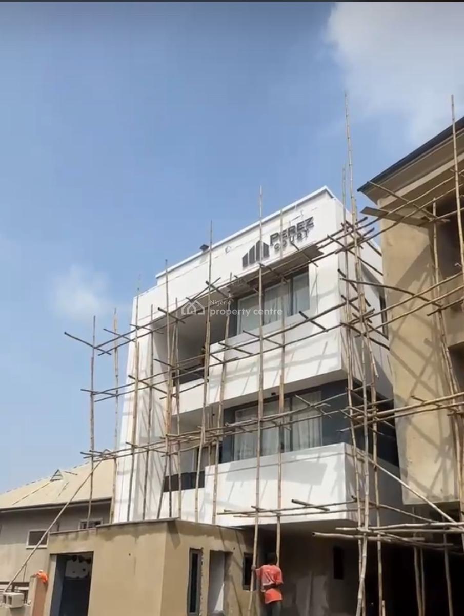 Luxury 2 Bedroom Apartment in a Residential  Area Suitable for Airbnb, Perez Court, Surulere, Lagos, Block of Flats for Sale