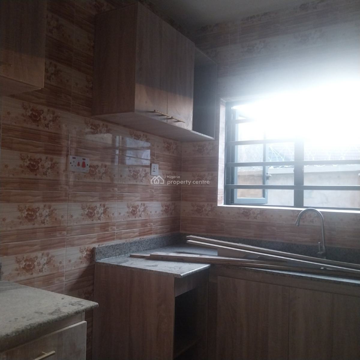Decent 2bedroom.flat with Constant Light at Close  Cele B/stop, Private Estate in Magboto, Magboro, Ogun, Flat / Apartment for Rent