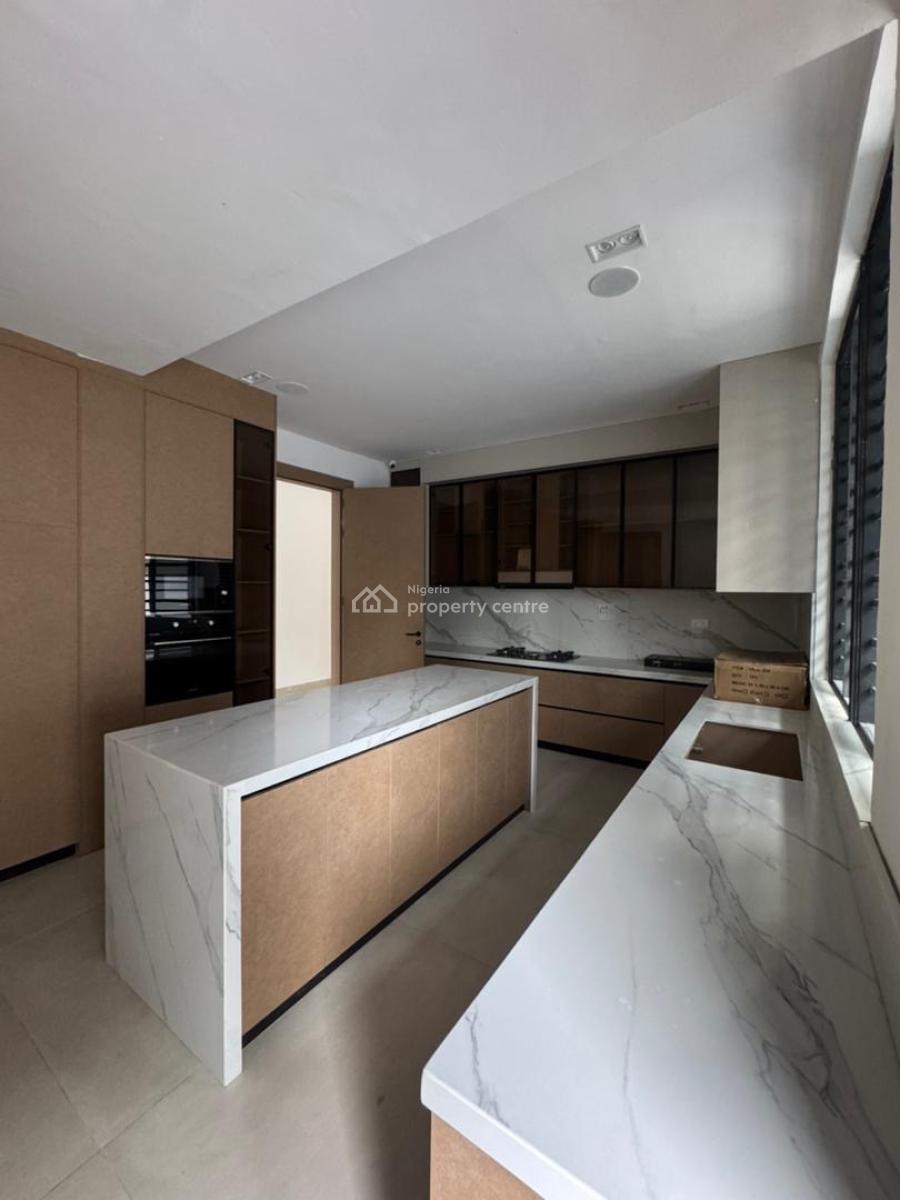 Gigantic 5 Bedroom Fully Detached Duplex with, Spacious Ensuite Rooms, Lekki Phase 1, Lekki, Lagos, Detached Duplex for Sale