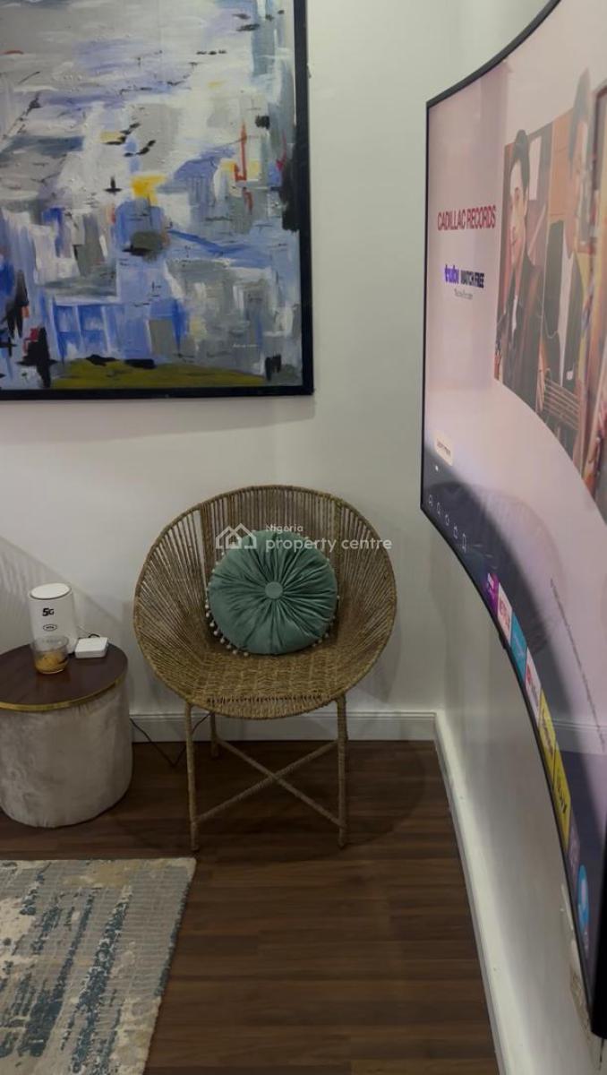 Stylish One Bedroom with Bathub, Off Admiralty Way, Lekki Phase 1, Lekki, Lagos, Flat / Apartment Short Let