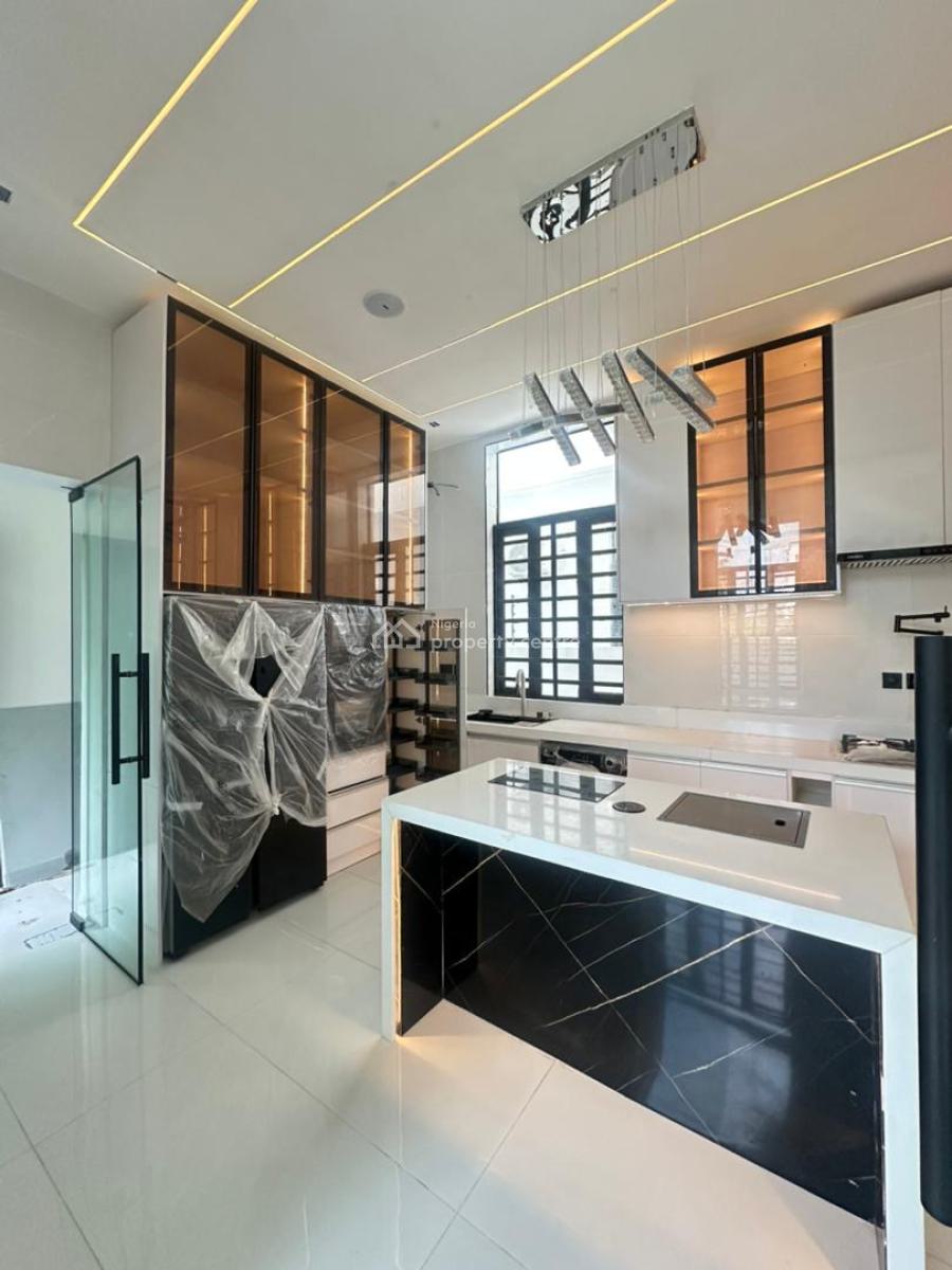 Exquisite Luxury 5 Bedroom Detached Duplex with a Swimming Pool & Bq, Chevron Road, Lekki, Lagos, Detached Duplex for Sale