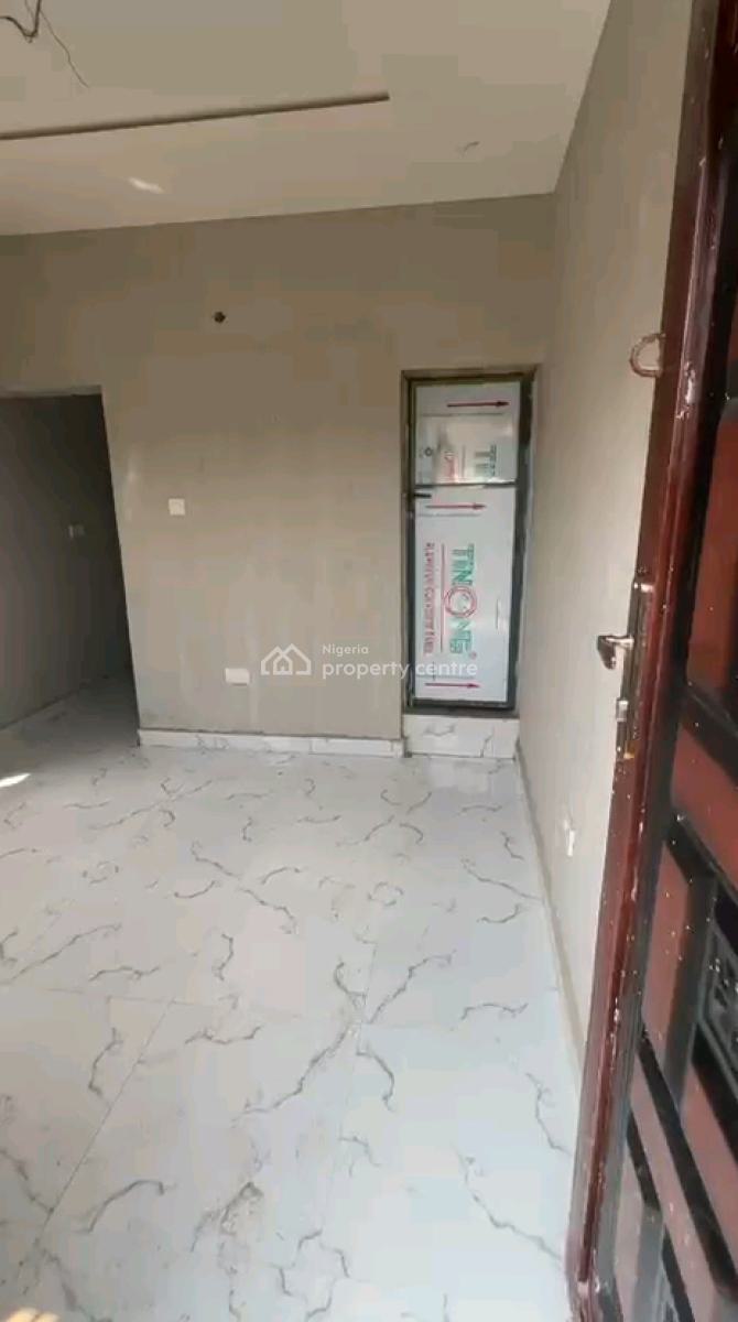 Newly Built Room Self Con Apartments, Sungas, Shomolu, Lagos, Self Contain (single Rooms) for Rent