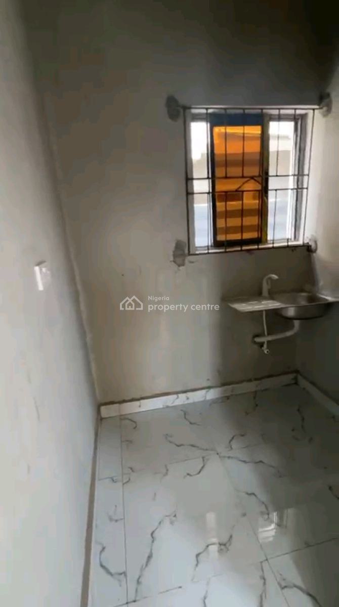 Newly Built Room Self Con Apartments, Sungas, Shomolu, Lagos, Self Contain (single Rooms) for Rent