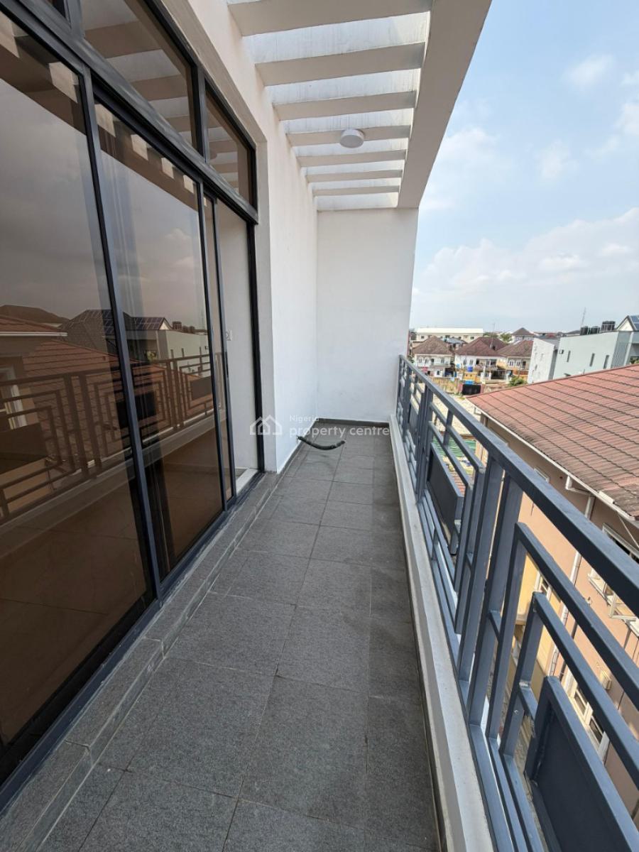 Spacious 3bedroom Masonette with a Room Bq, Idado Estate, Lekki, Lagos, Flat / Apartment for Rent