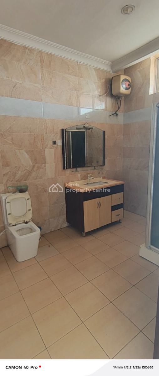 Very Big Master Bedroom in Ikota, Before Gra Gate, Road 32, Ikota, Lekki, Lagos, Self Contain (single Rooms) for Rent