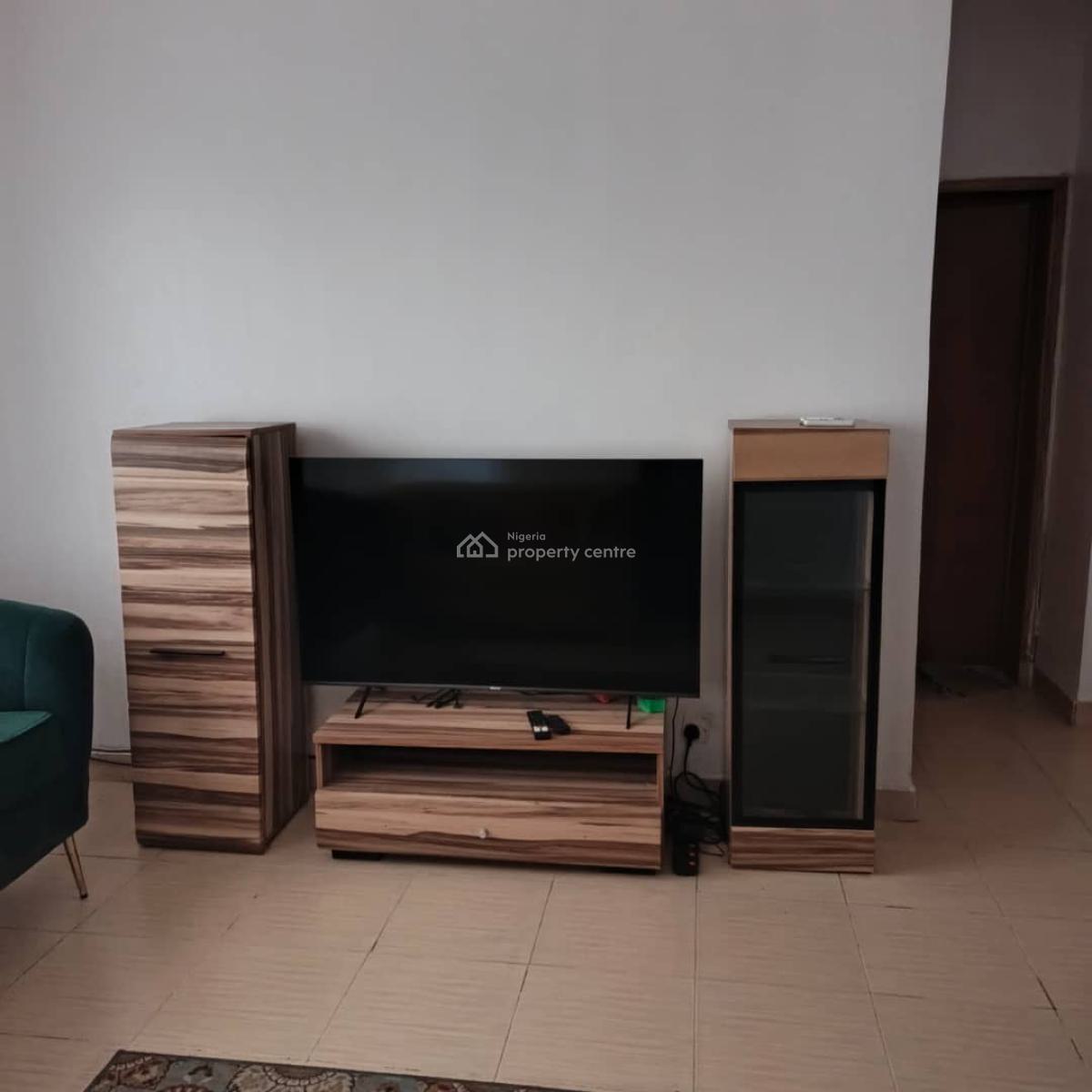 Luxury 1 Bedroom Apartment with Excellent Facilities, Sangotendo, Ajah, Lagos, Flat / Apartment Short Let