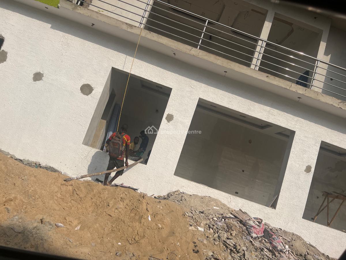 90sqm Space, Ikota, Lekki, Lagos, Plaza / Complex / Mall for Sale