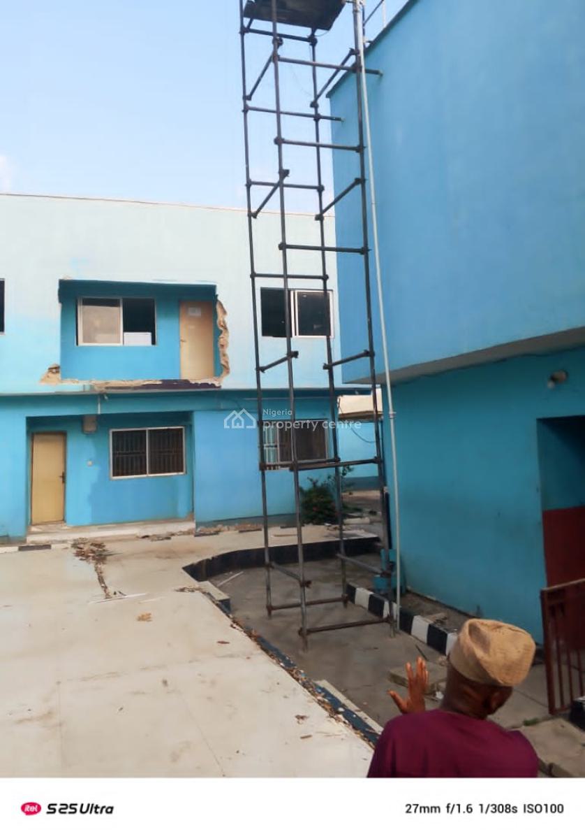 5 Bedroom Duplex with 2 Units of Mini Flats at Omole Estate Phase 1, Omole Estate Phase 1, Omole Phase 1, Ikeja, Lagos, Office Space for Rent