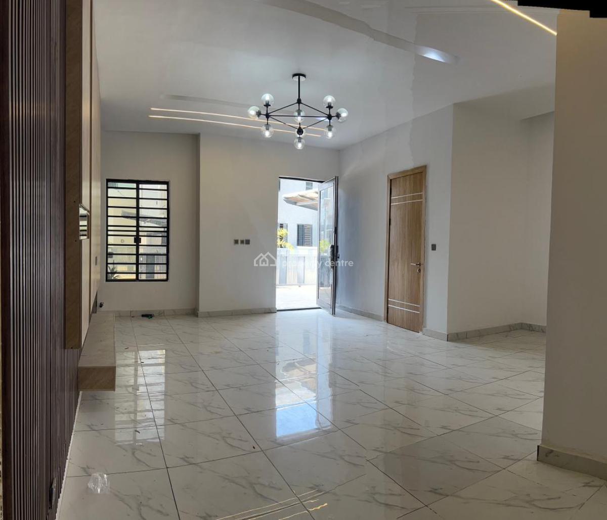 4 Bedroom Duplex, Royal Pine Estate, Lekki Phase 2, Lekki, Lagos, Flat / Apartment for Rent