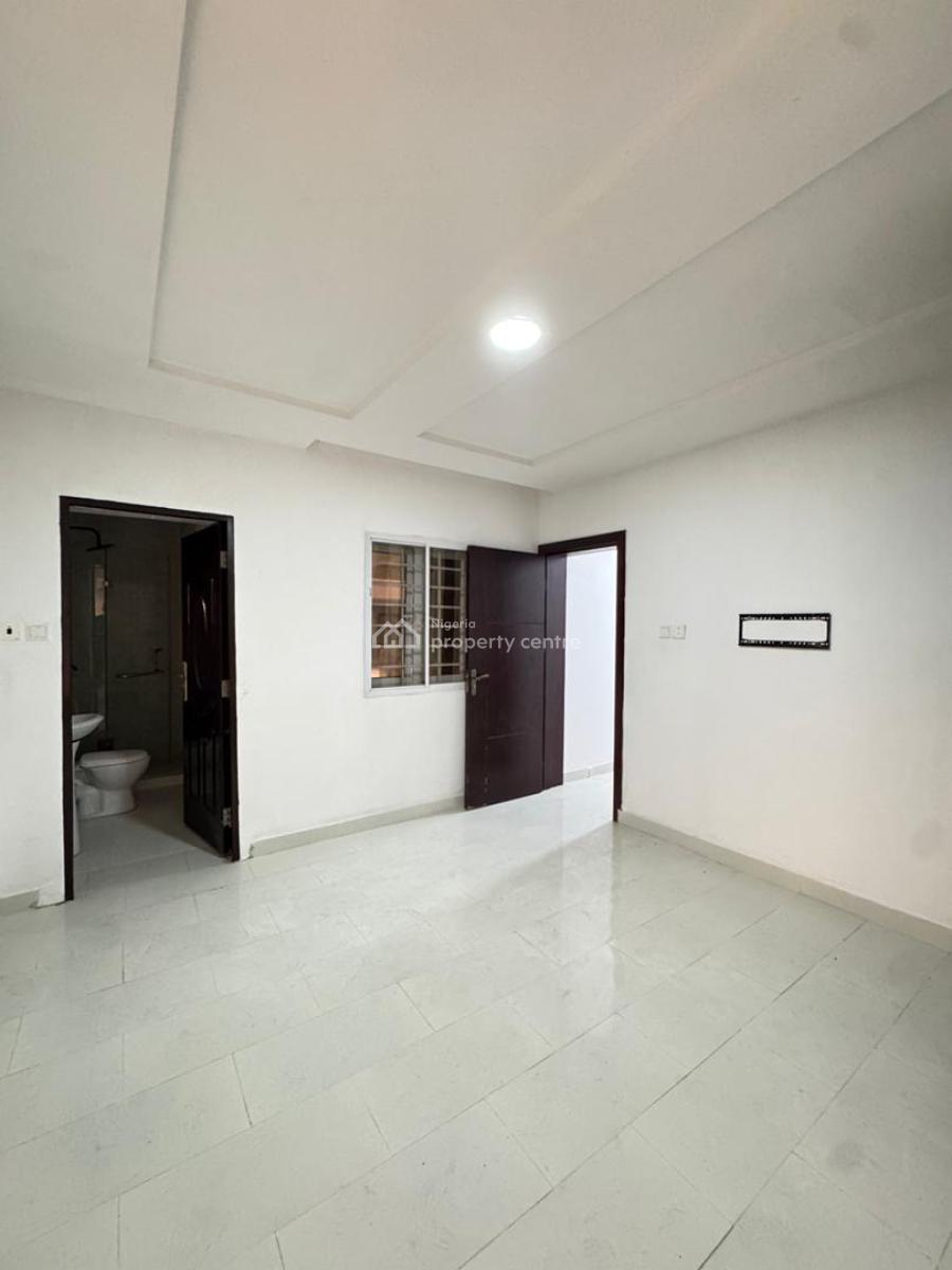 Cozy 2 Bedroom Apartment, Orchid Road Lekki Lagos, Lekki, Lagos, Flat / Apartment for Sale