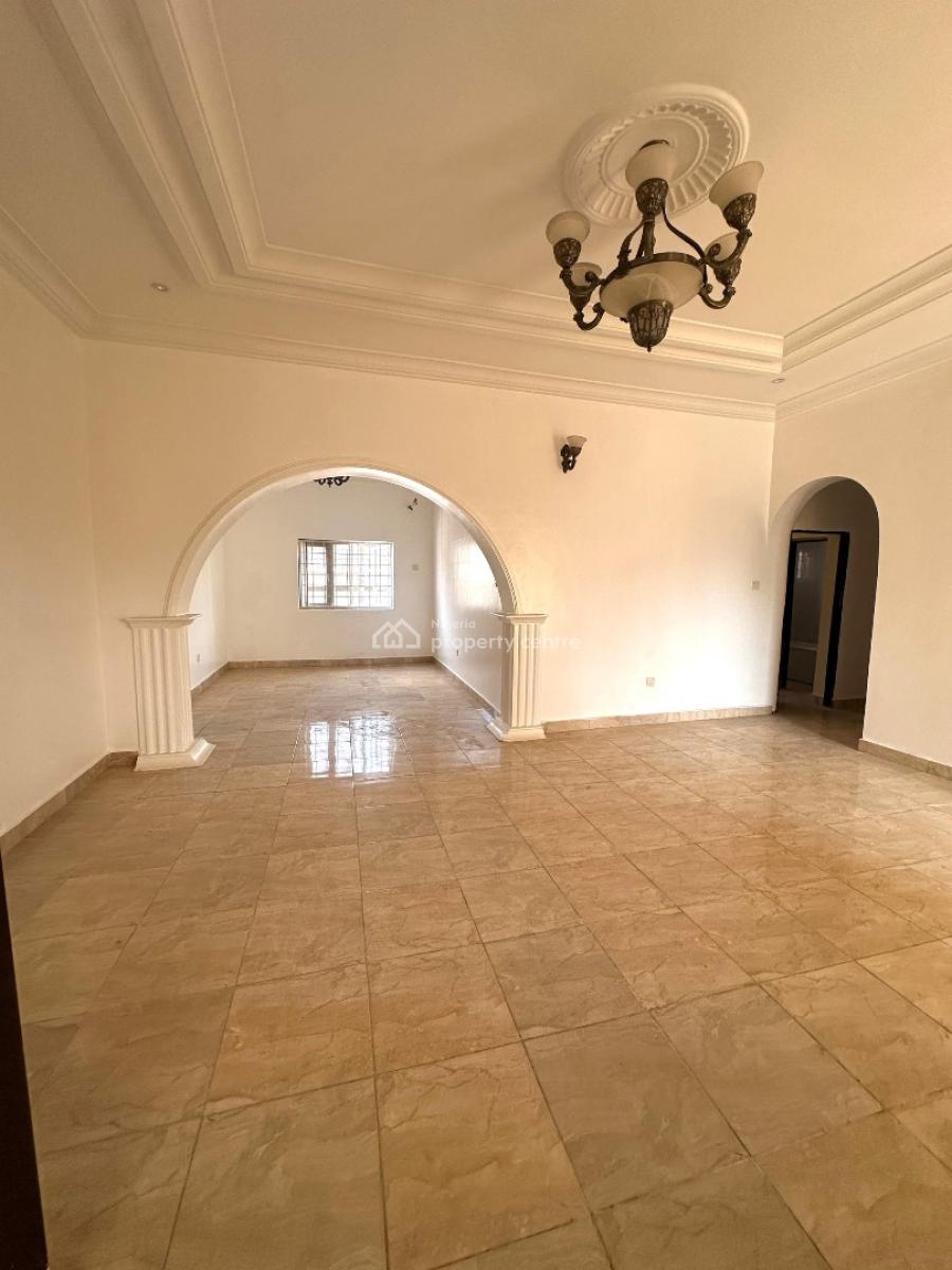 Spacious Renovated 3bedrooms Flats, Jahi Gilmore, Jahi, Abuja, Flat / Apartment for Rent