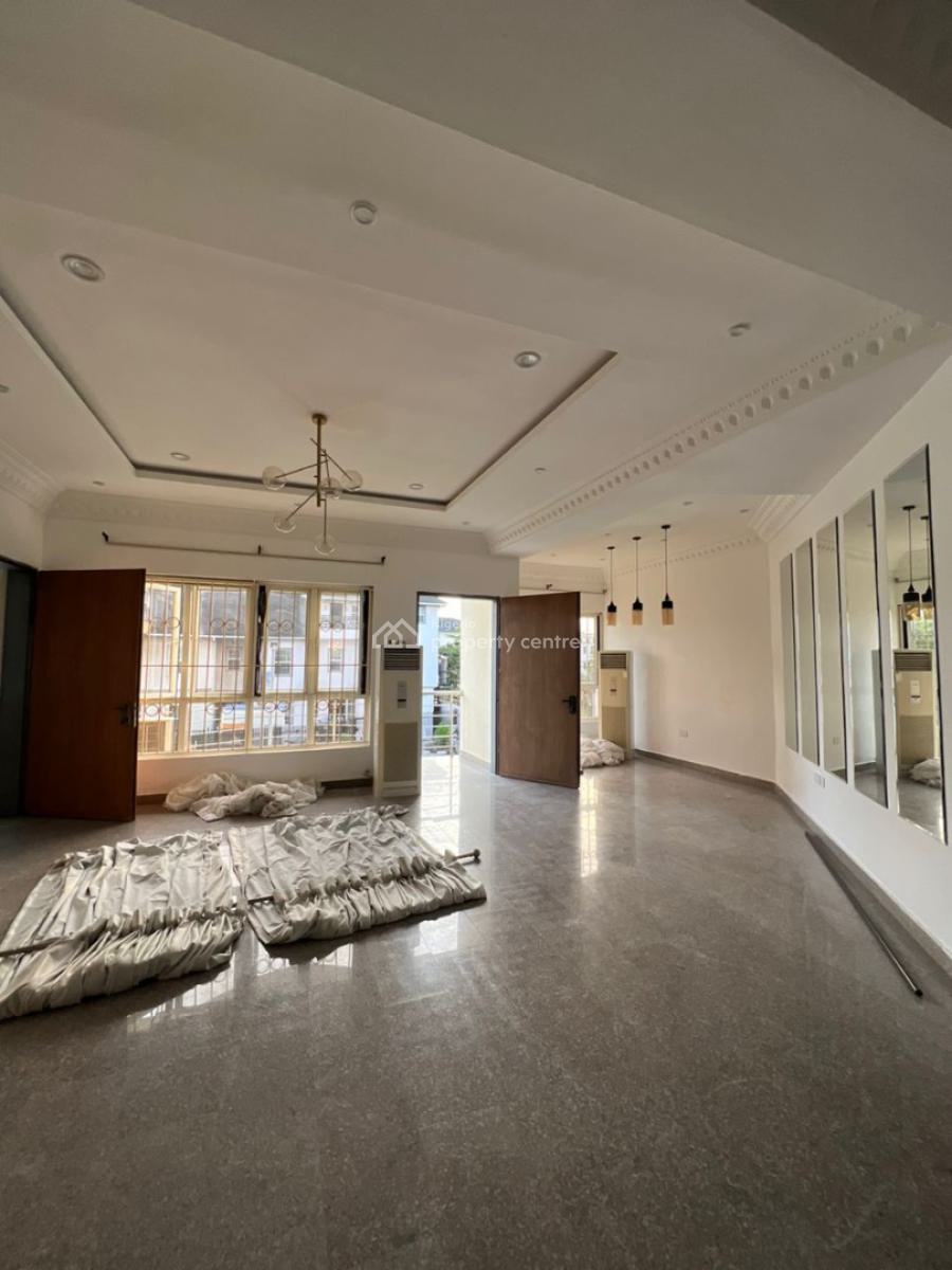 3 Bedrooms Apartment with Swimming Pool, Banana Island, Ikoyi, Lagos, Flat / Apartment for Rent
