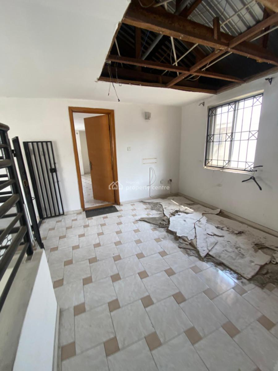 Four (4) Bedroom Detached Duplex with 1 Rooms Bq, Lekki Phase 1, Lekki, Lagos, Terraced Duplex for Rent