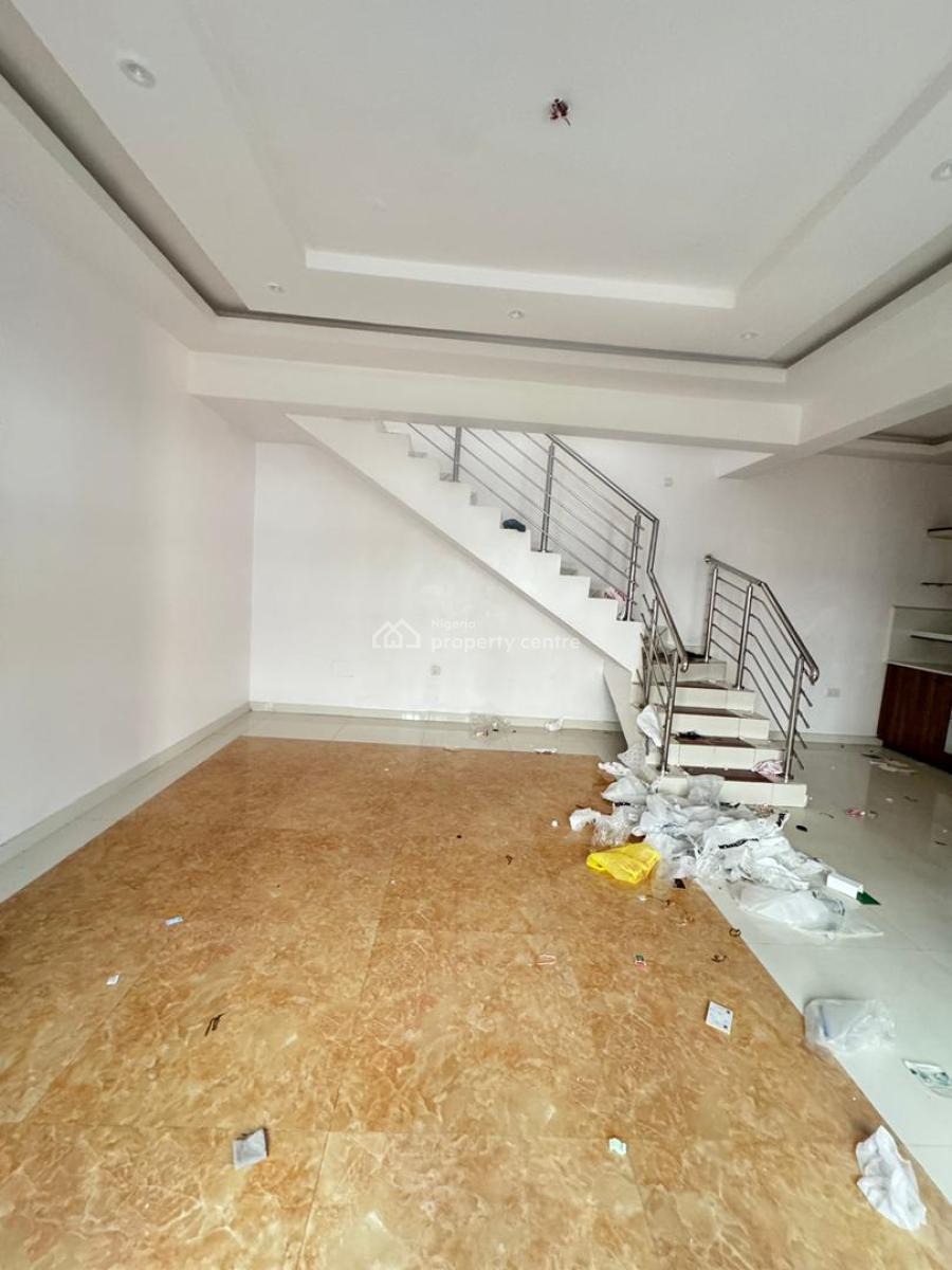 3 Bedrooms All Ensuite Duplex, Lekki Phase 1, Lekki, Lagos, Terraced Duplex for Rent