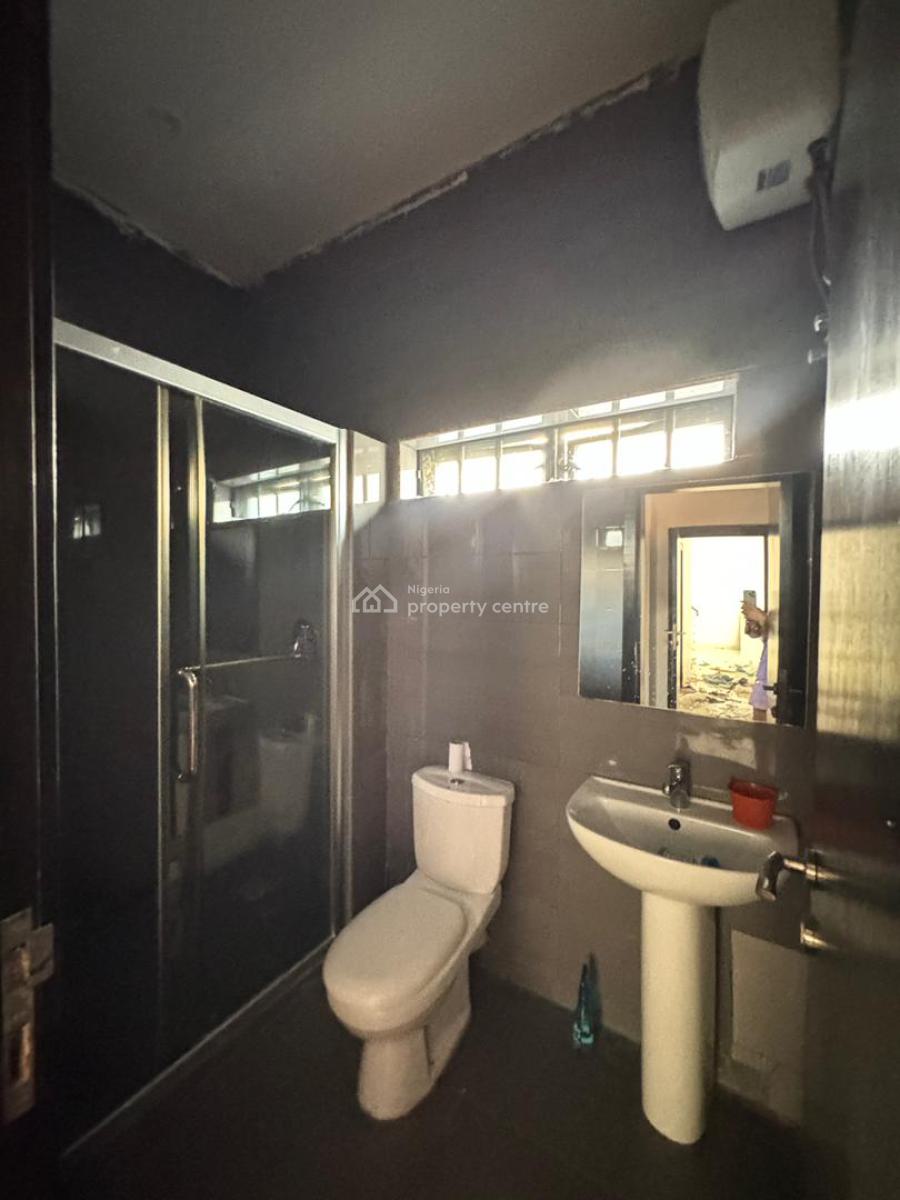 3 Bedrooms All Ensuite Duplex, Lekki Phase 1, Lekki, Lagos, Terraced Duplex for Rent