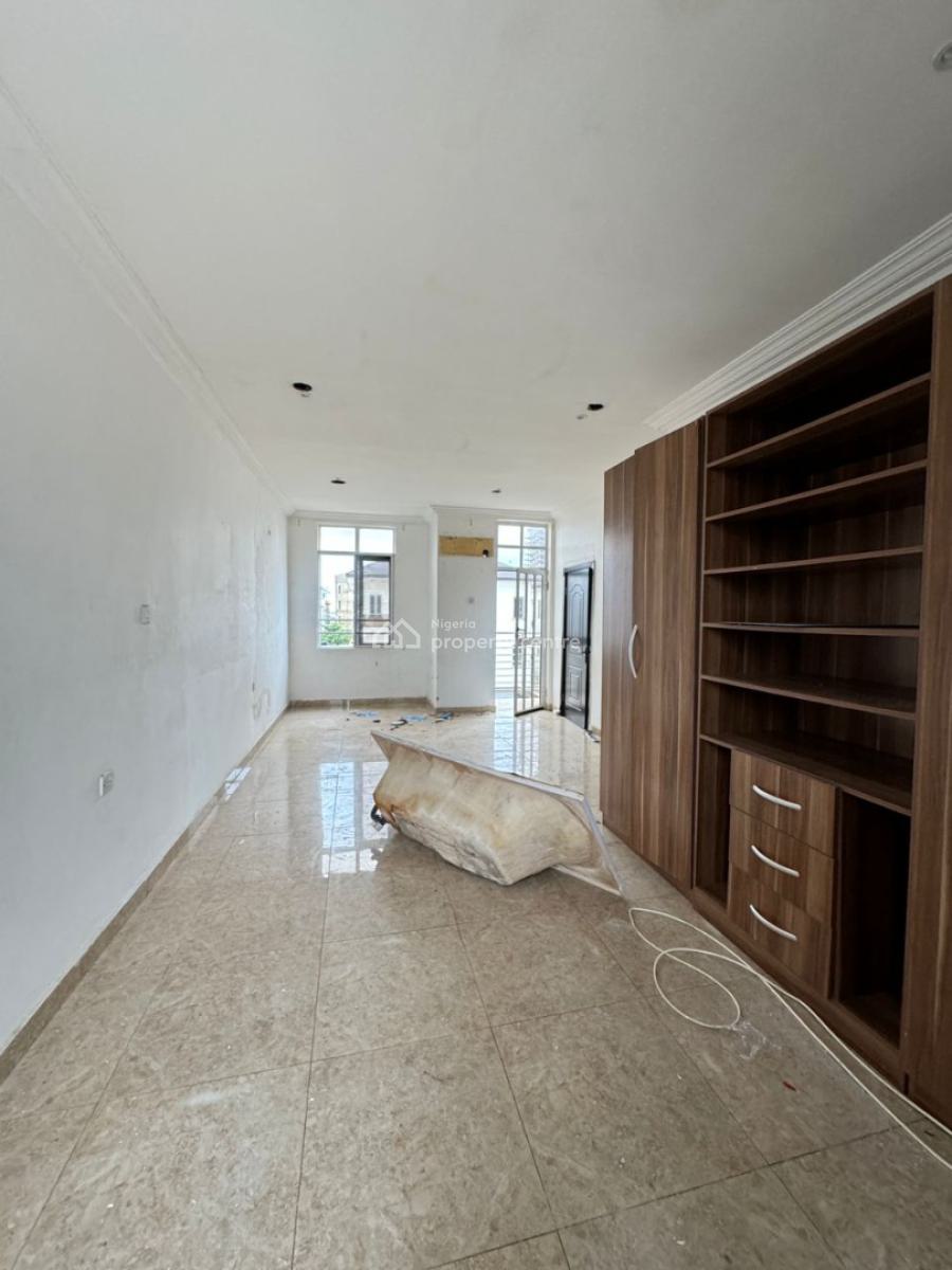 4 Bedrooms Apartment, Lekki Phase 1, Lekki, Lagos, Flat / Apartment for Rent