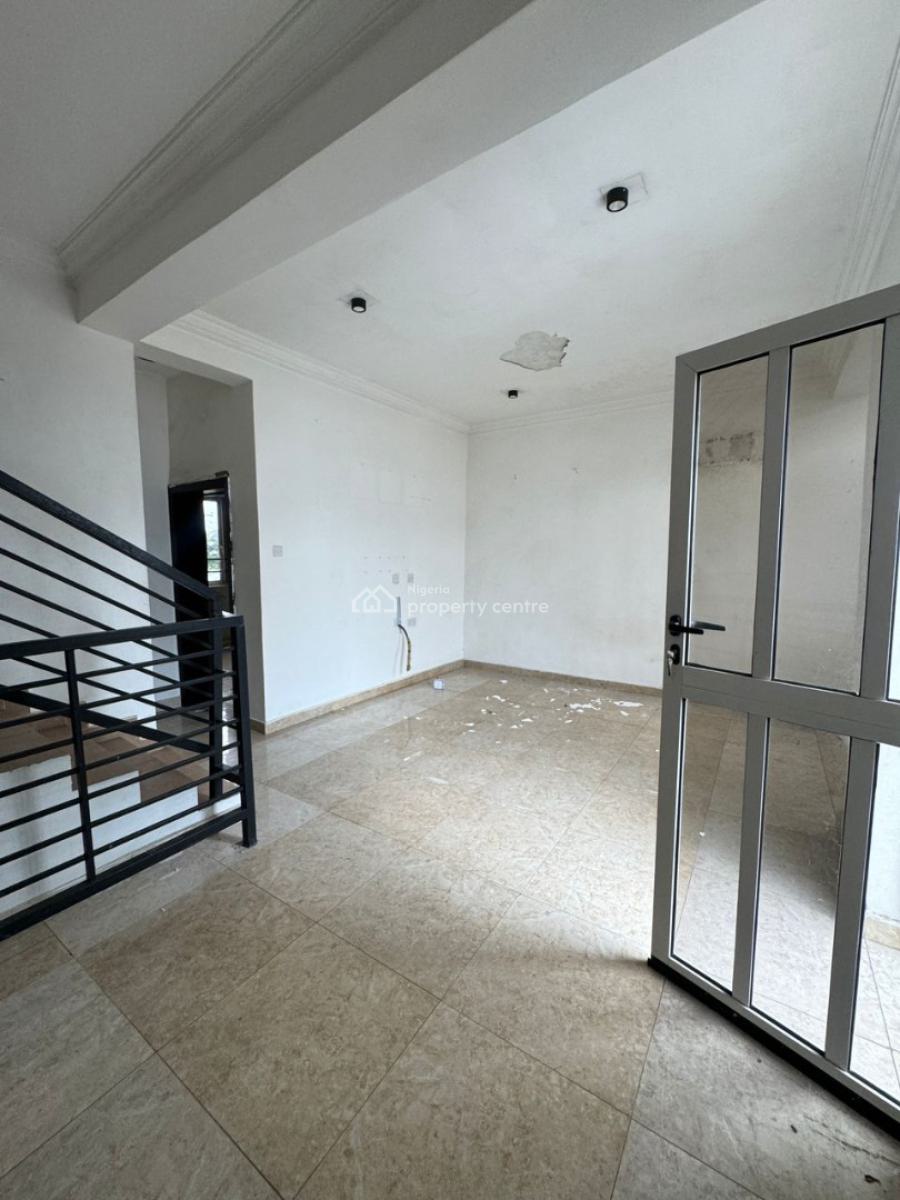 4 Bedrooms Apartment, Lekki Phase 1, Lekki, Lagos, Flat / Apartment for Rent